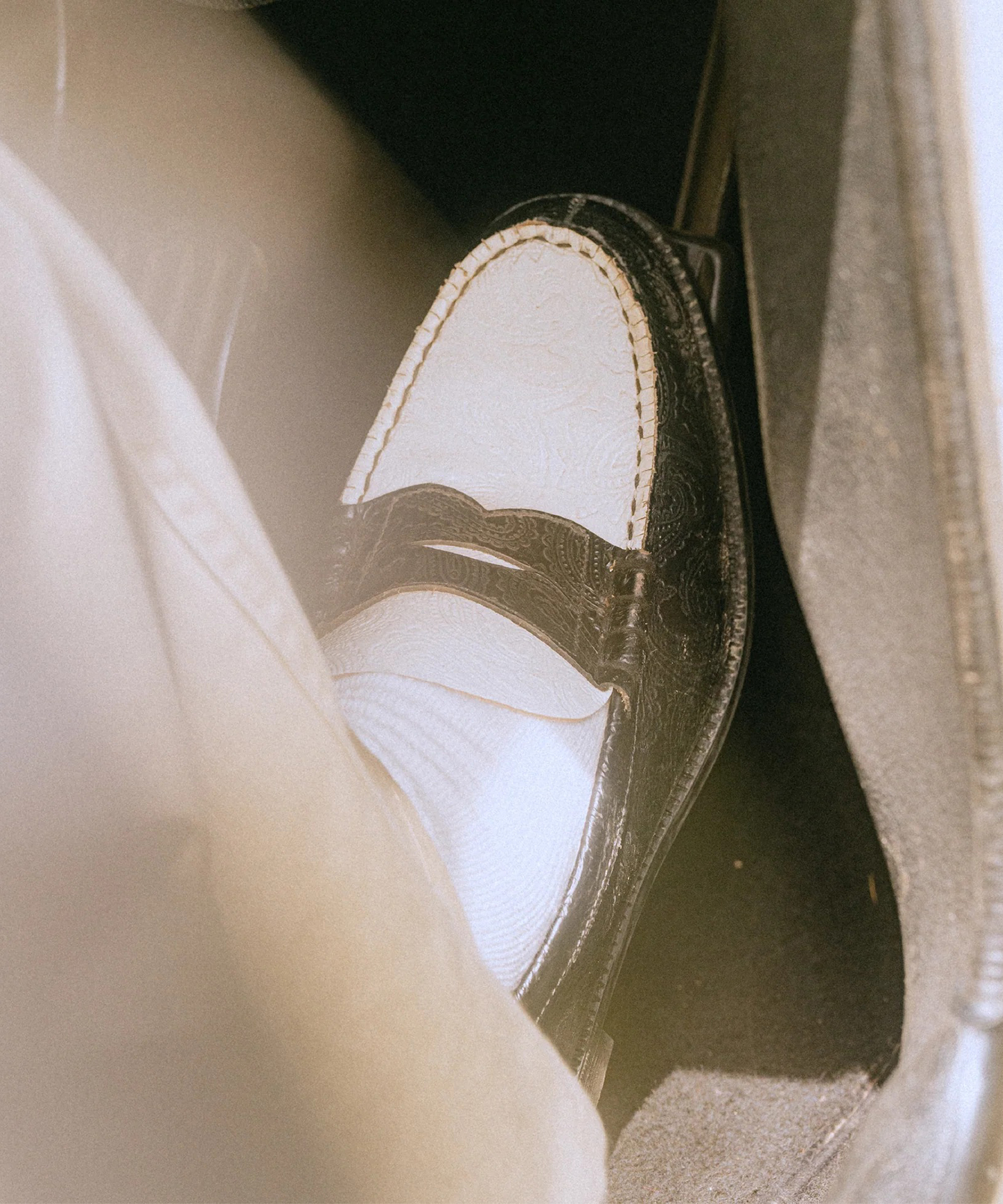 EMBOSSED LOAFERS BLACK WHITE PAISLEY The Kenford FINESHOES