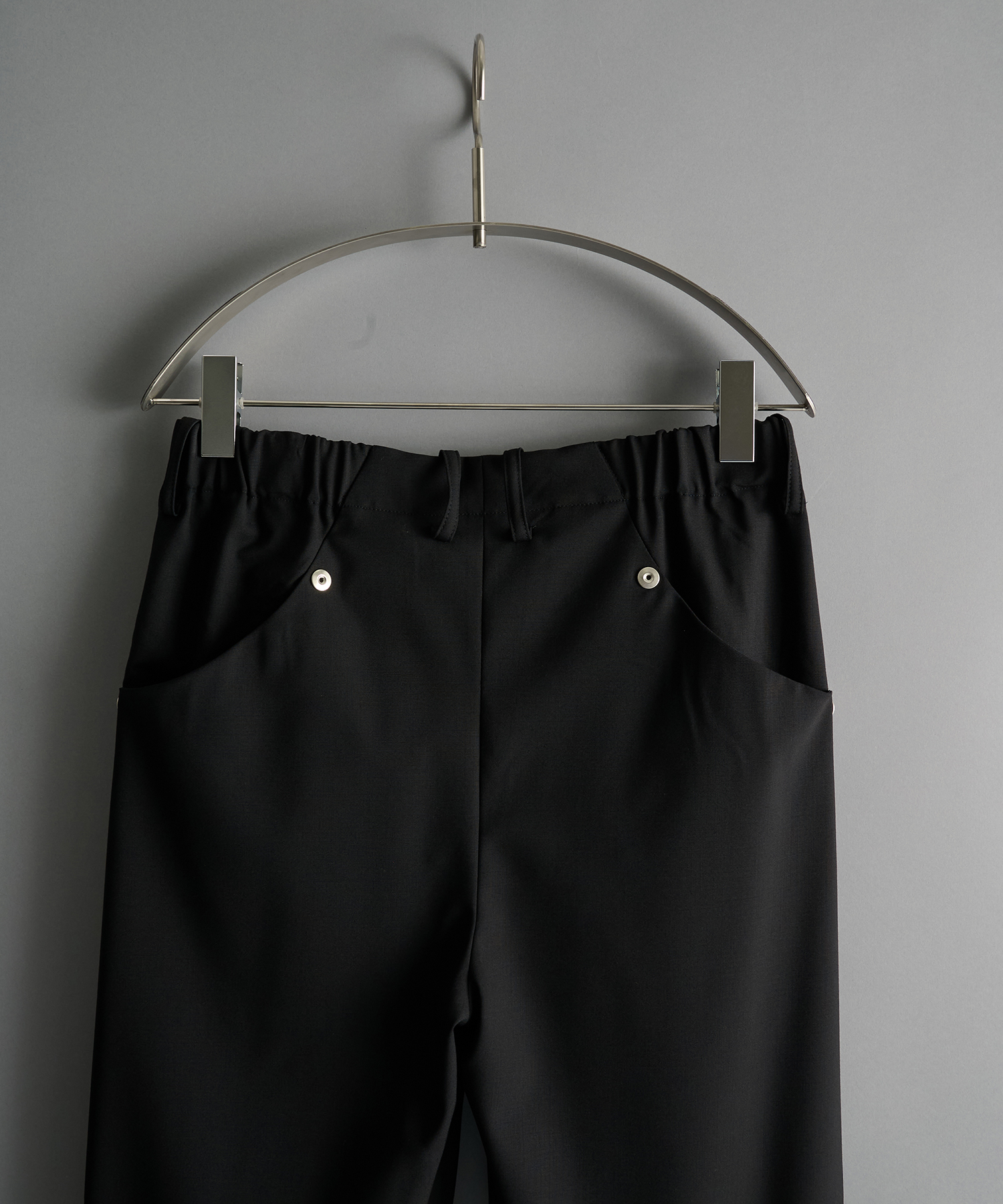 curve leg trousers 2.0 CONZ