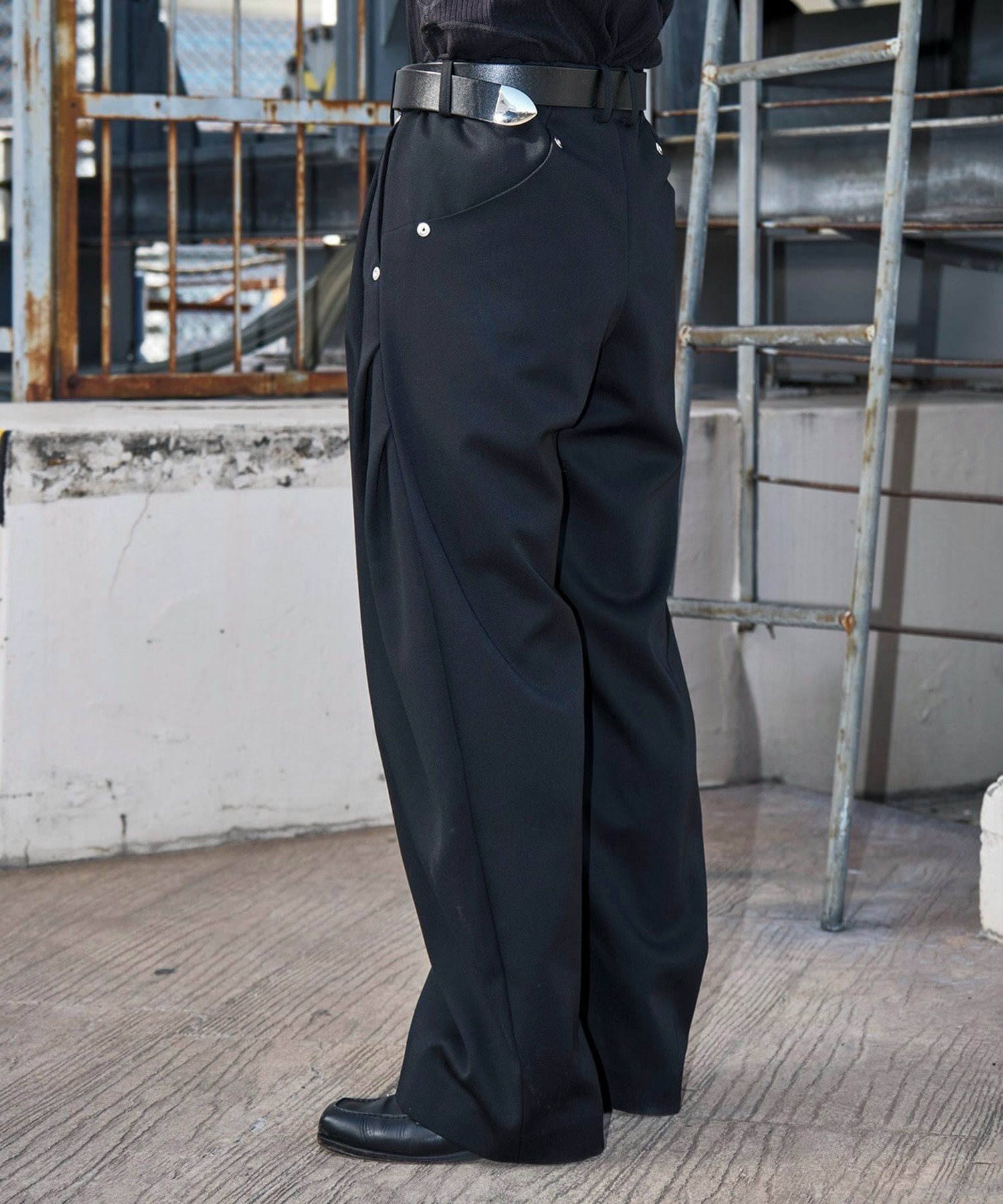 curve leg trousers GABA CONZ