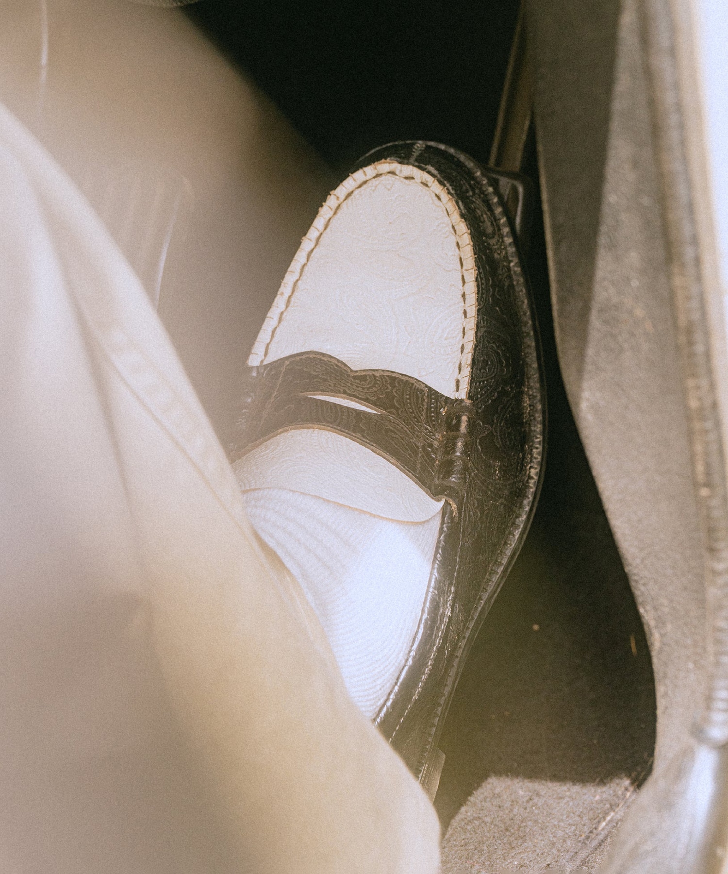 EMBOSSED LOAFERS BLACK WHITE PAISLEY The Kenford FINESHOES