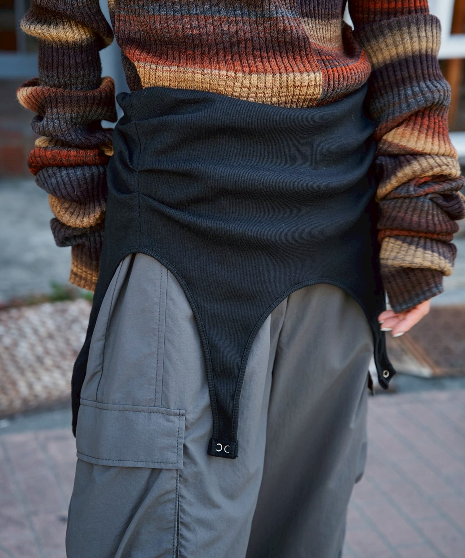 LAYERED PARACHUTE PANTS CONZ