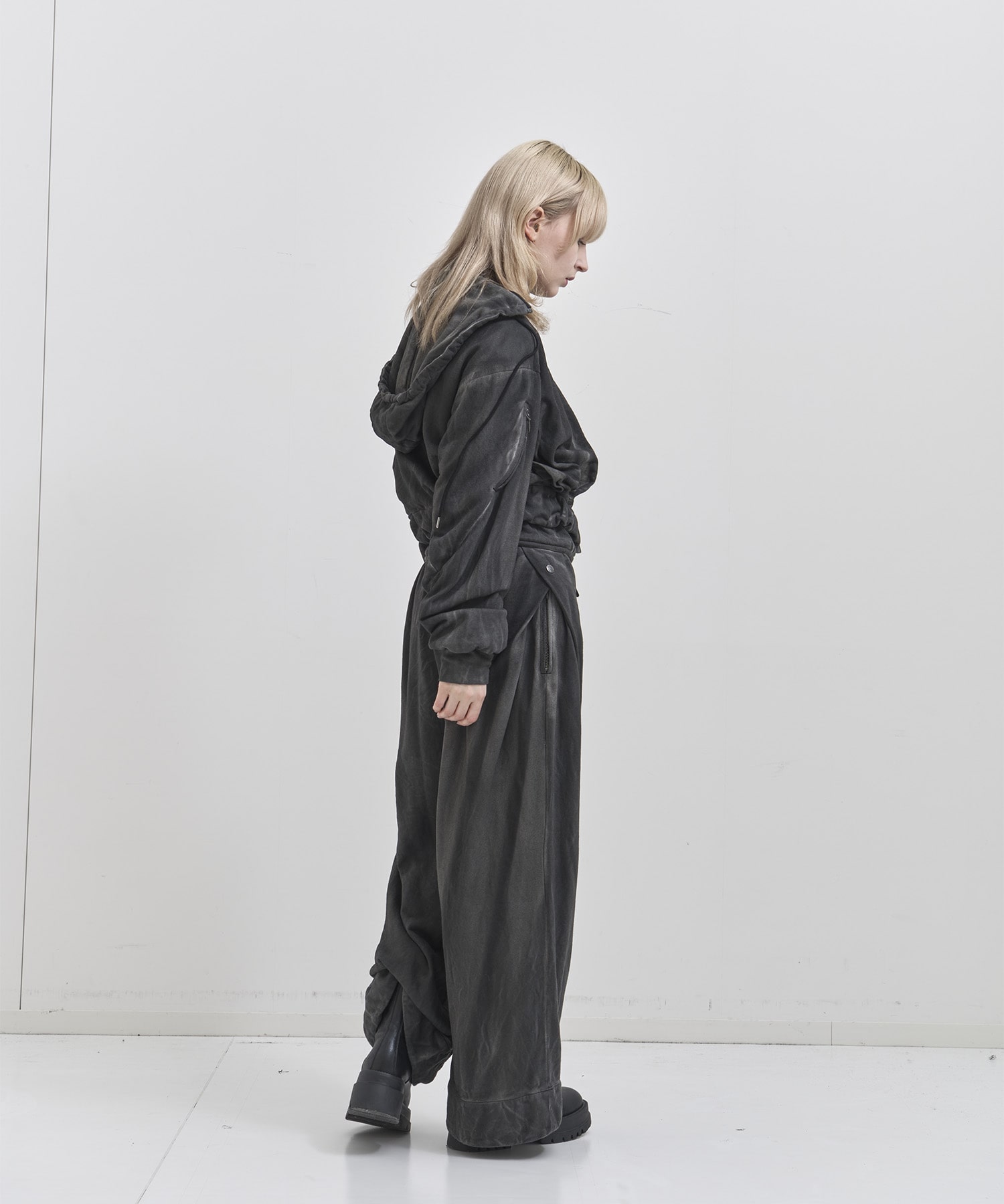 fold-cuff pants mukcyen