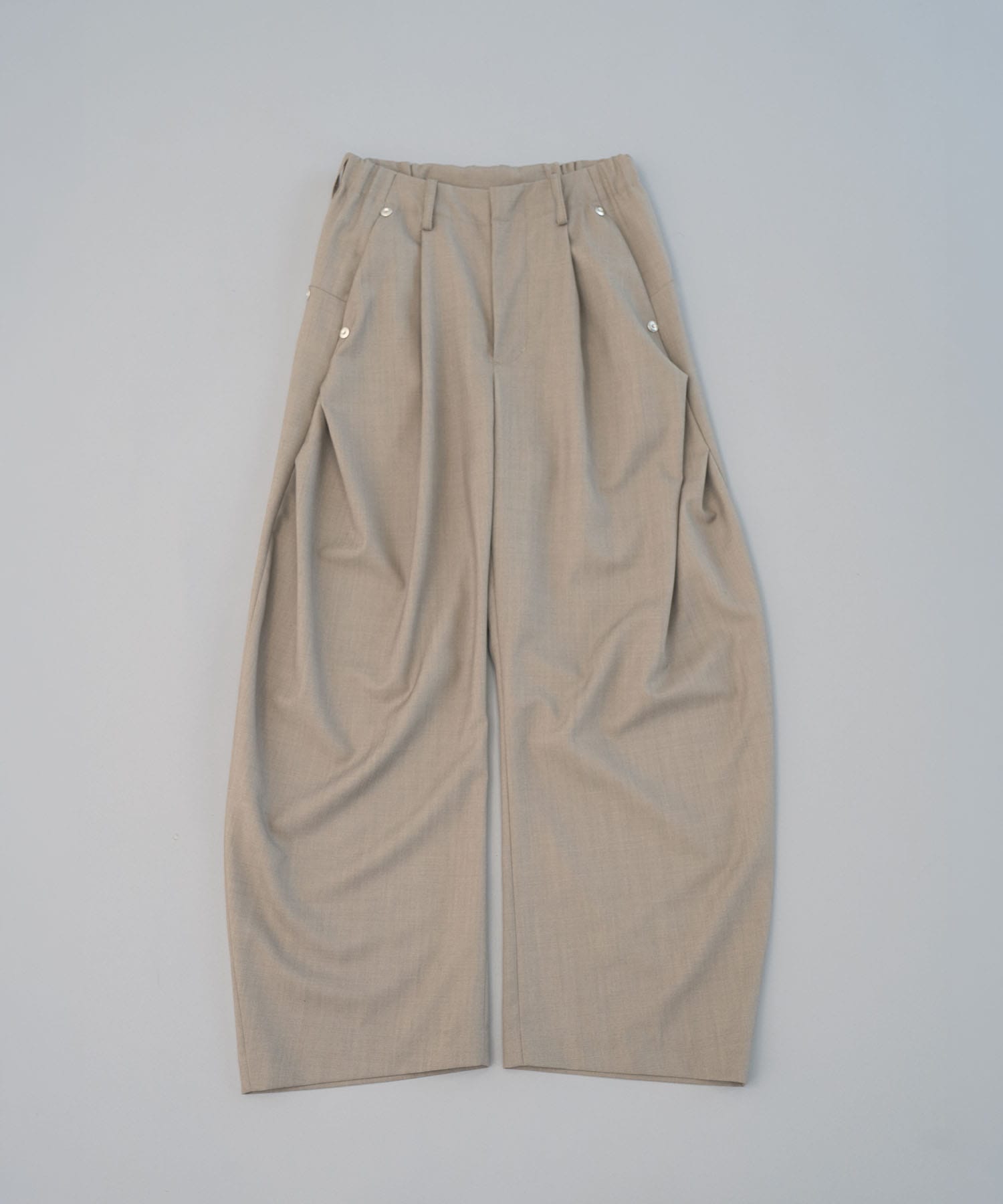 curve leg trousers CONZ
