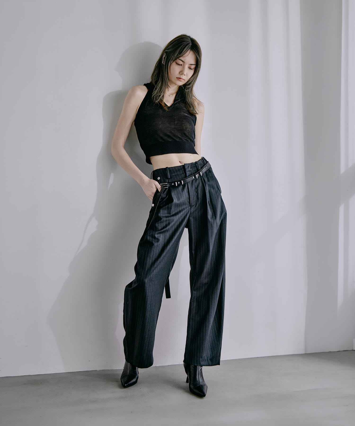 curve leg trousers CONZ