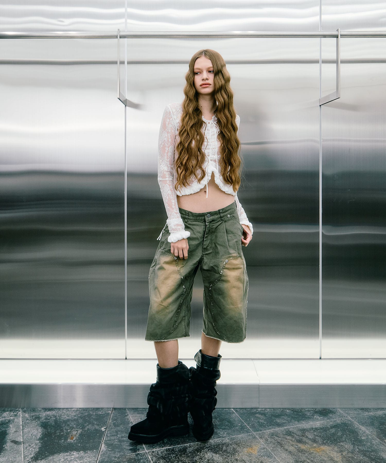 BASICKS×duck double knee curved leg shorts CONZ