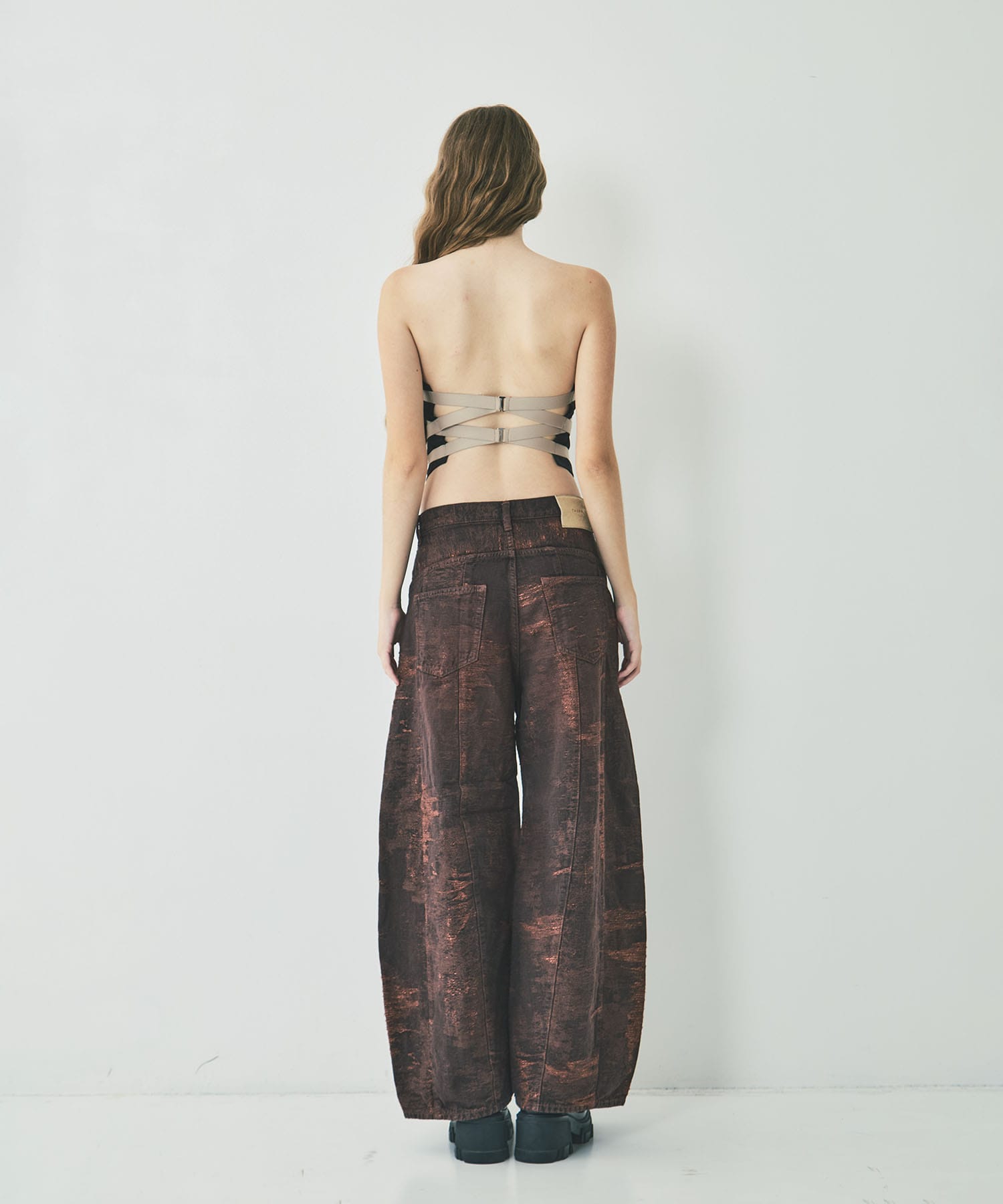 DENIM CURVED PANTS TAAKK