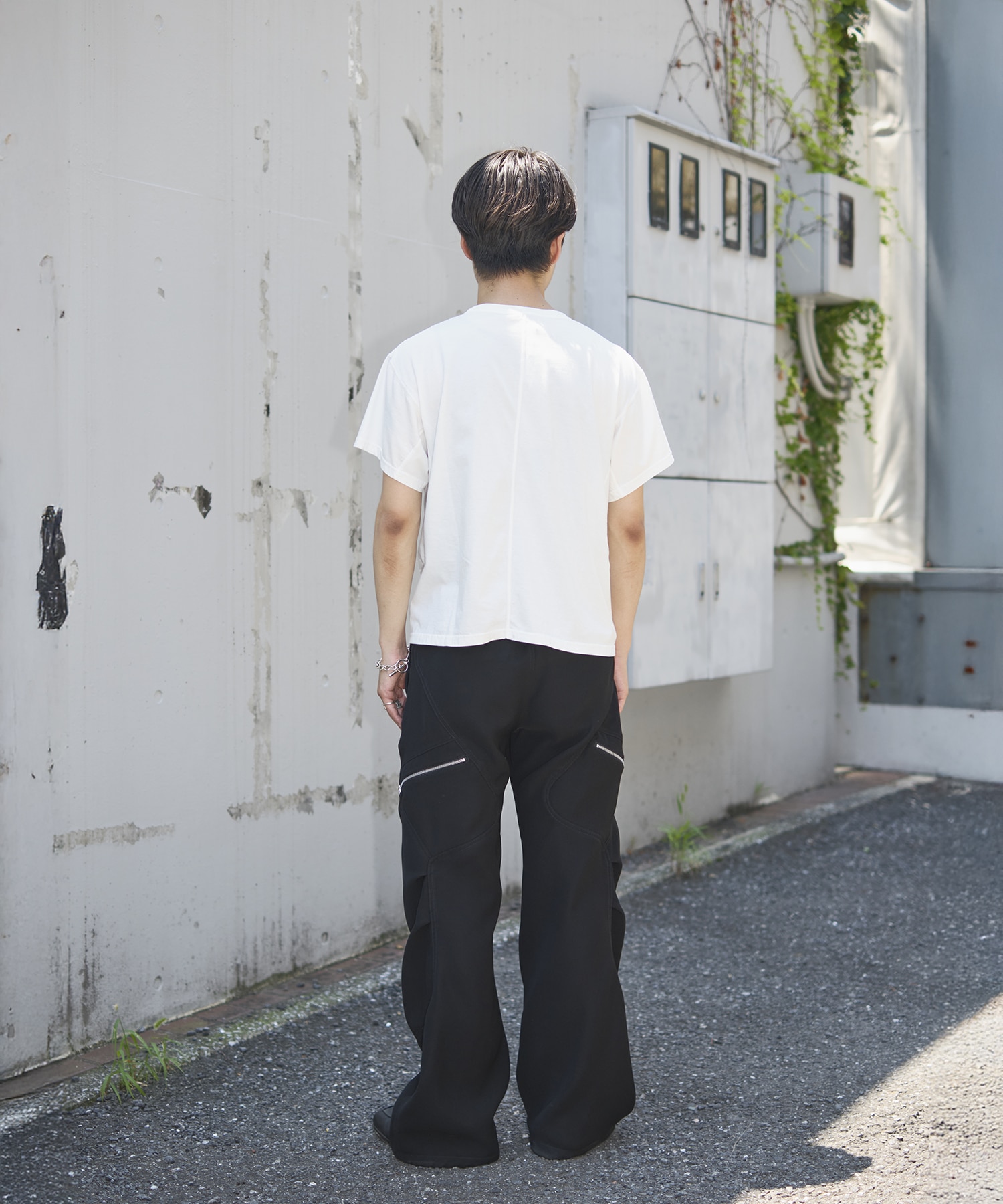 HALF SLEEVE T-SHIRT NVRFRGT