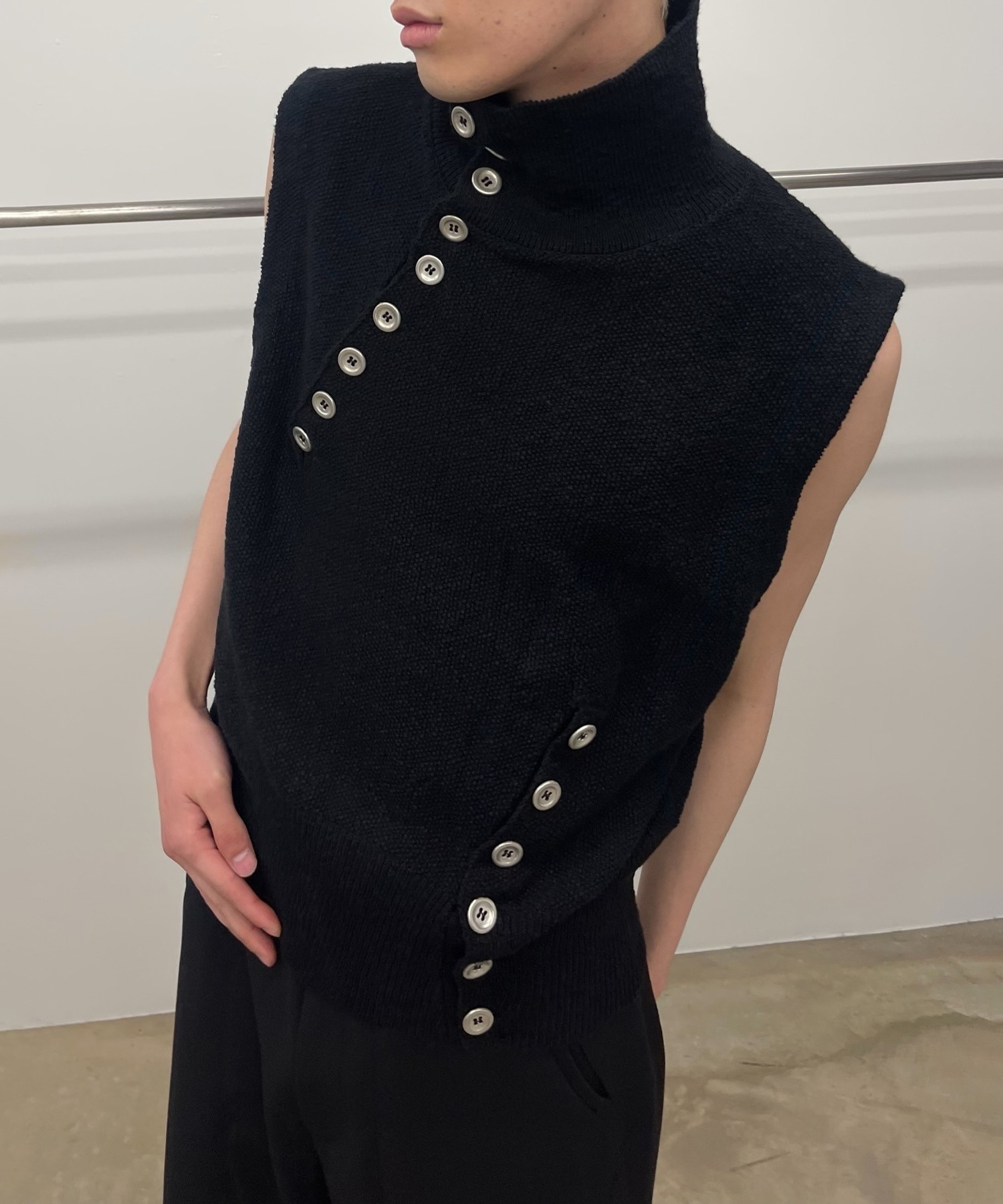 KNIT VEST GOAT ESSENCE