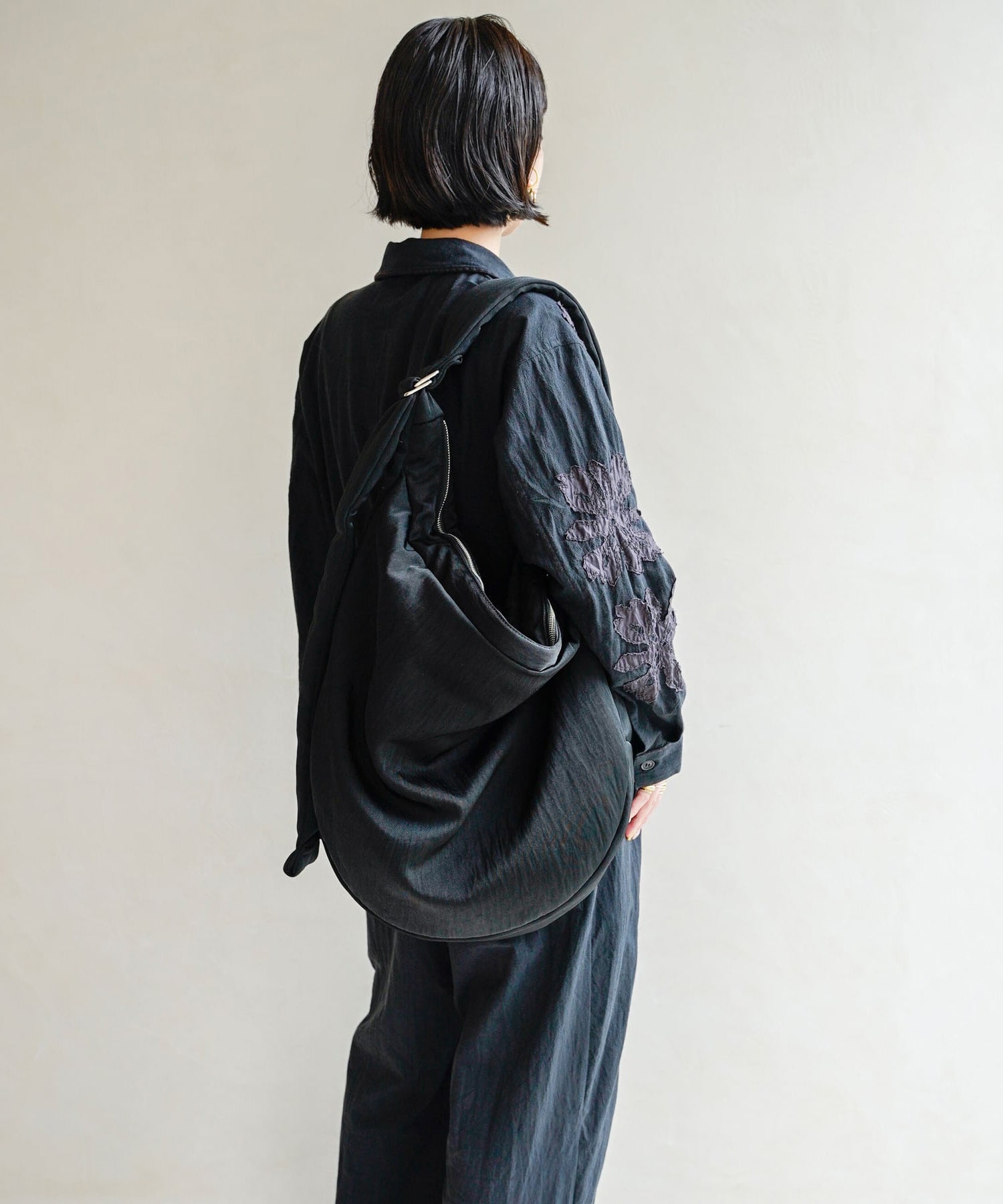 ANNIE PUFFER BIG MOON BAG / CERATO BRIGHTANNIE PUFFER BIG M ITTI