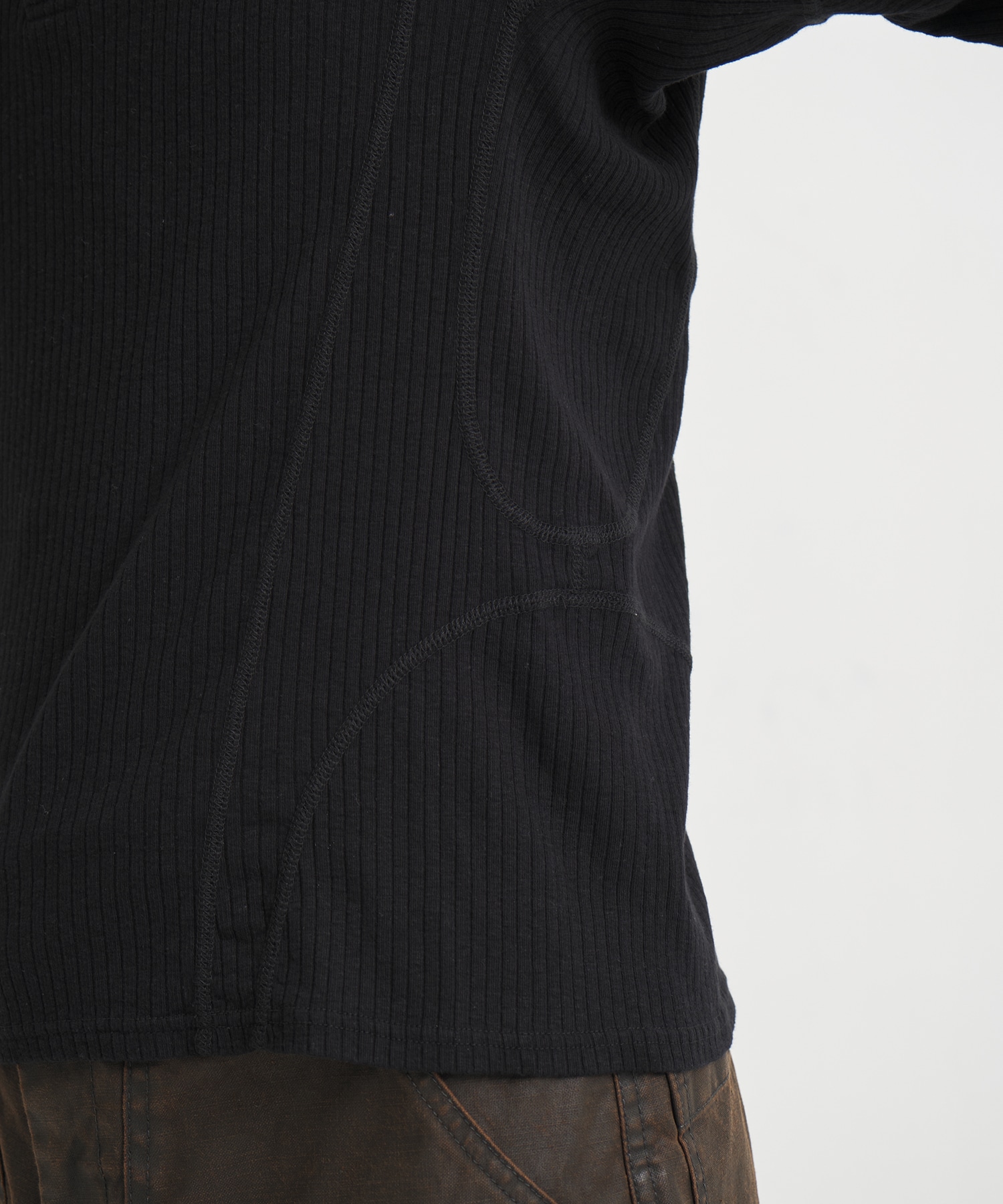 別注 HENLEY PANELED SWEATER NVRFRGT