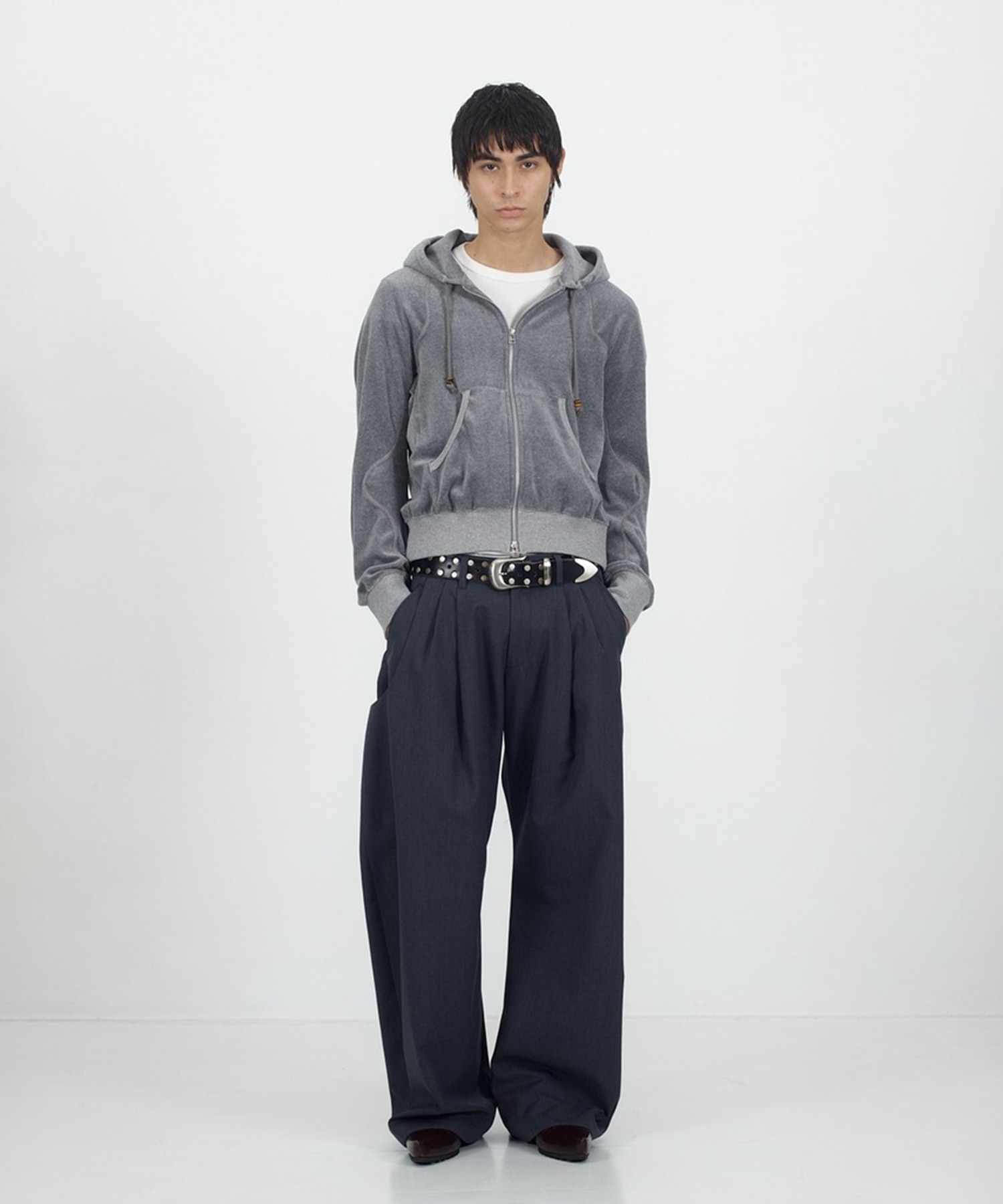 VELOUR ZIP UP HOODIE NVRFRGT