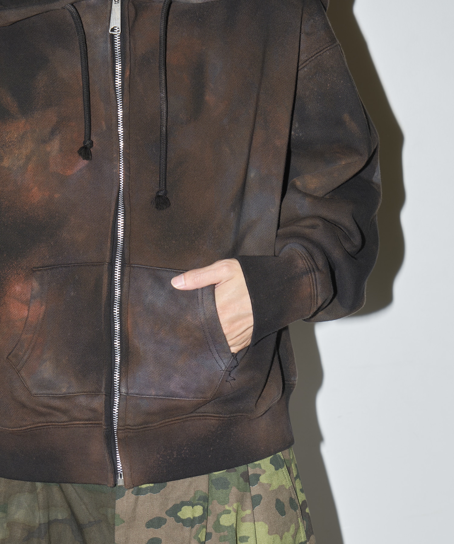 Large Hoodie LES SIX