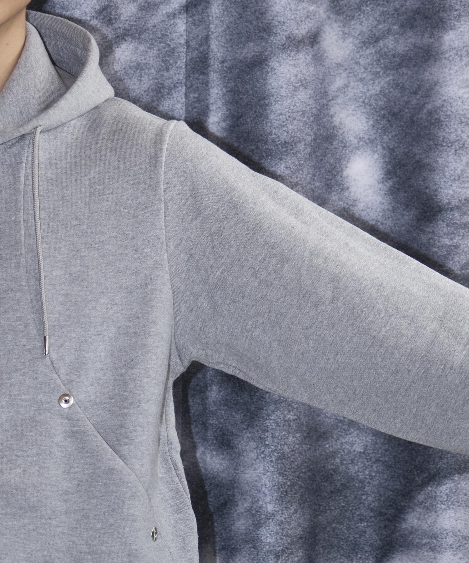 SHORT ZIP HOODIE CONZ