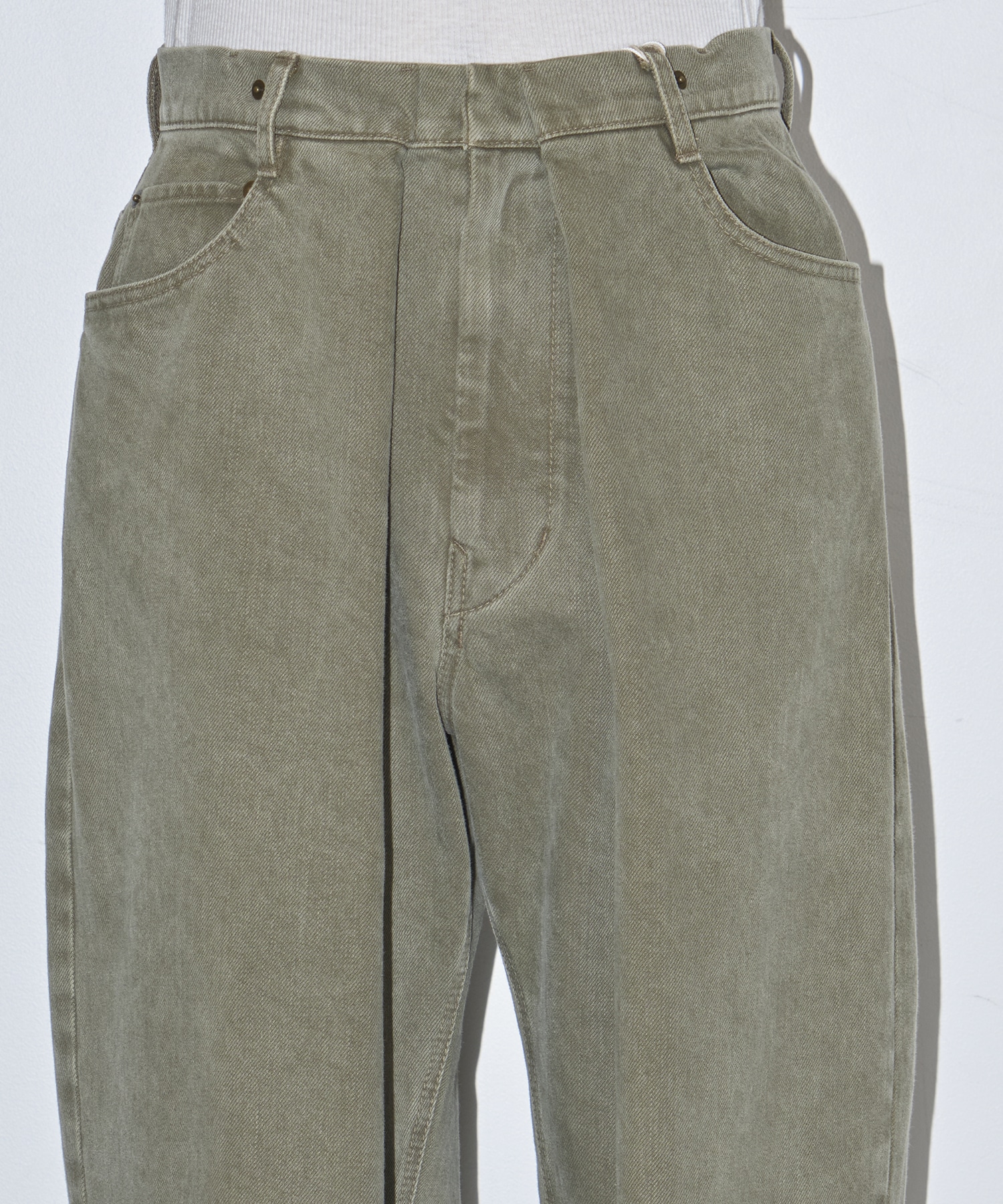 Tucked Denim Jeans Nomat