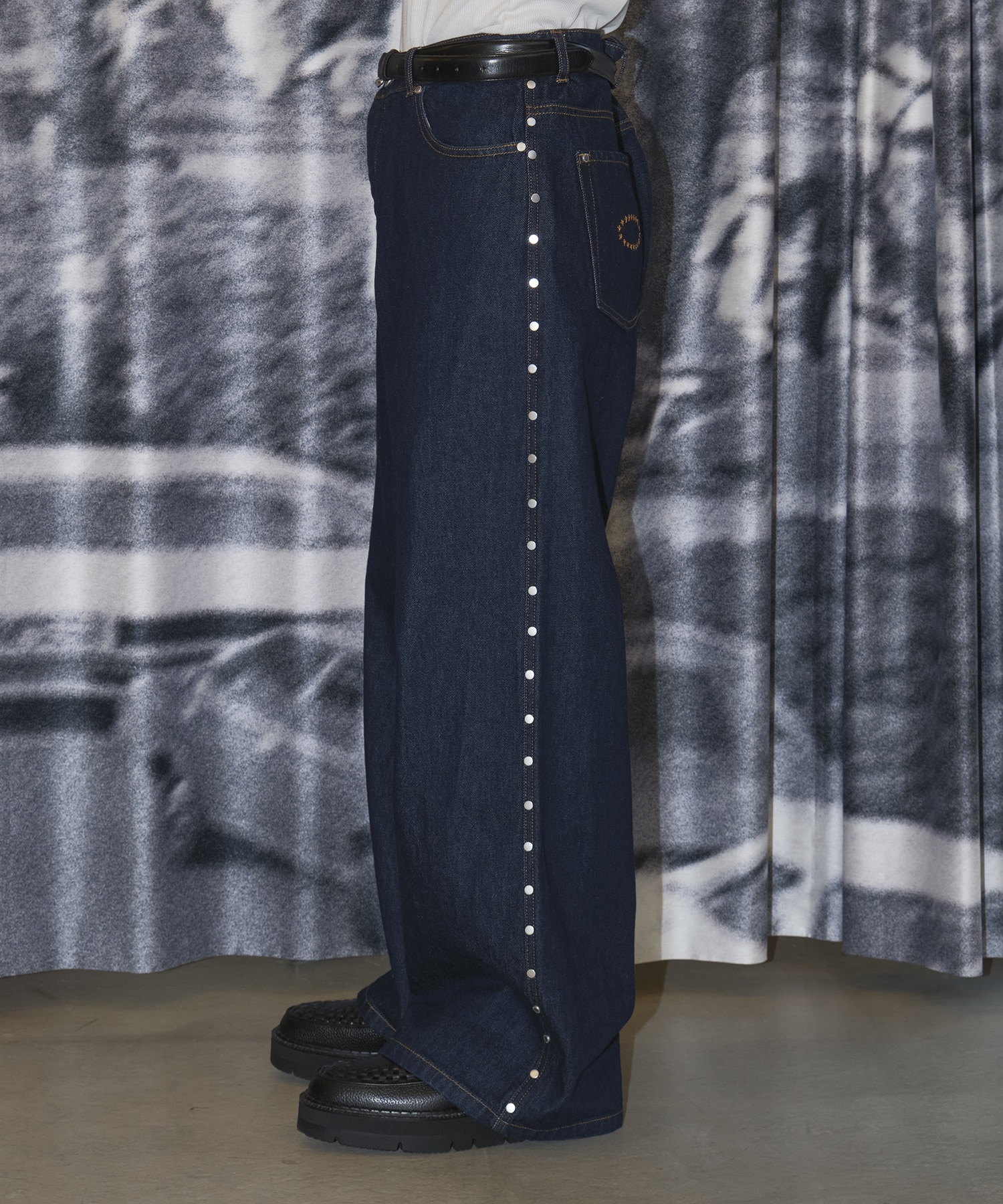 SUPER BAGGY STUDDED PANTS AFB