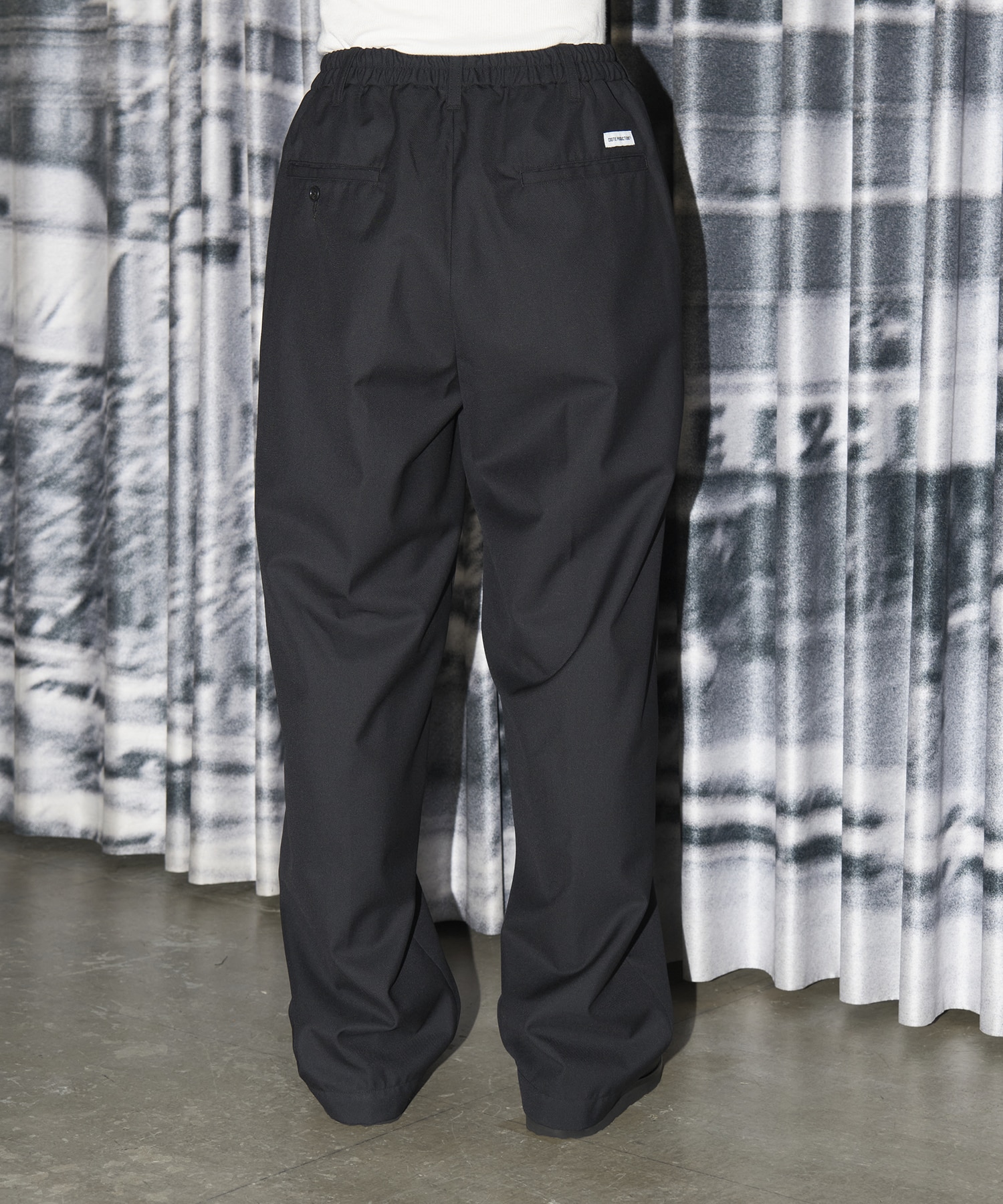 T/W Saxony 2 Tuck Wide Easy Trousers COOTIE PRODUCTIONS