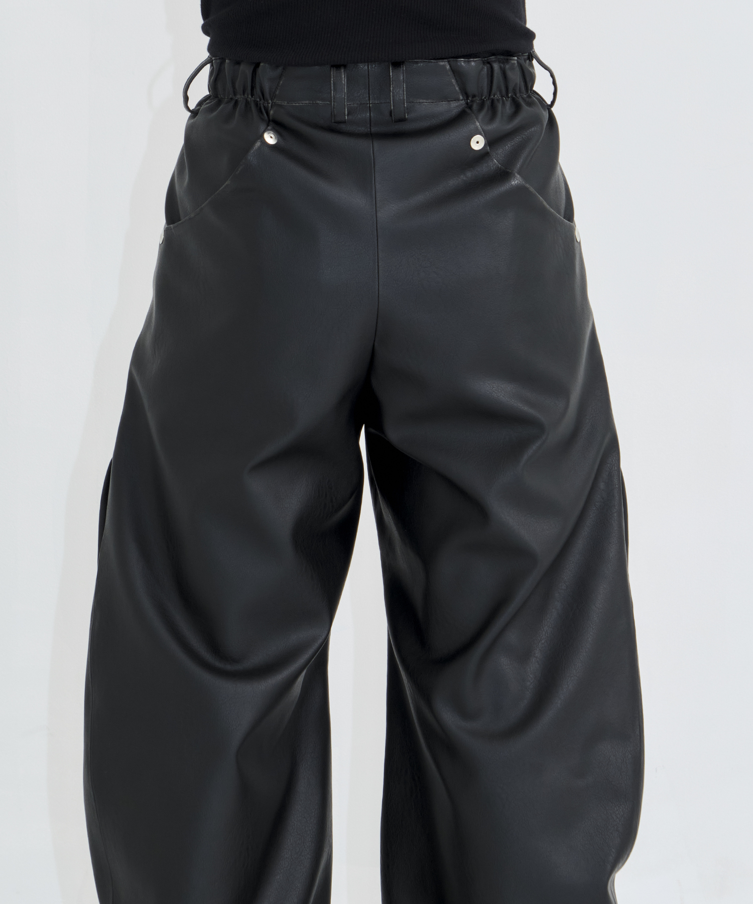 CURVED LEG TROUSERS FAUX LEATHER CONZ