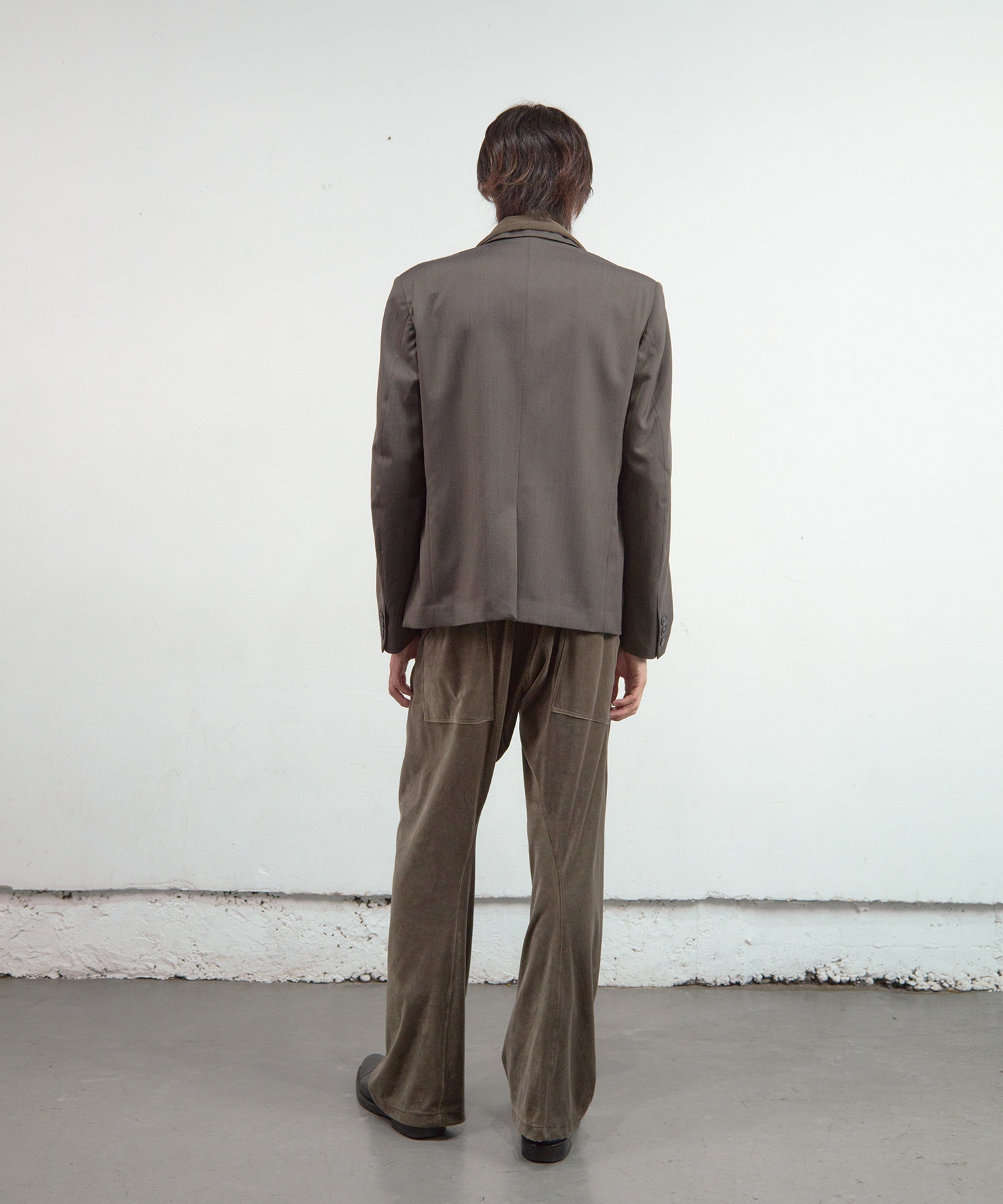 2TUCKED CURVED LEG TROUSERS NVRFRGT