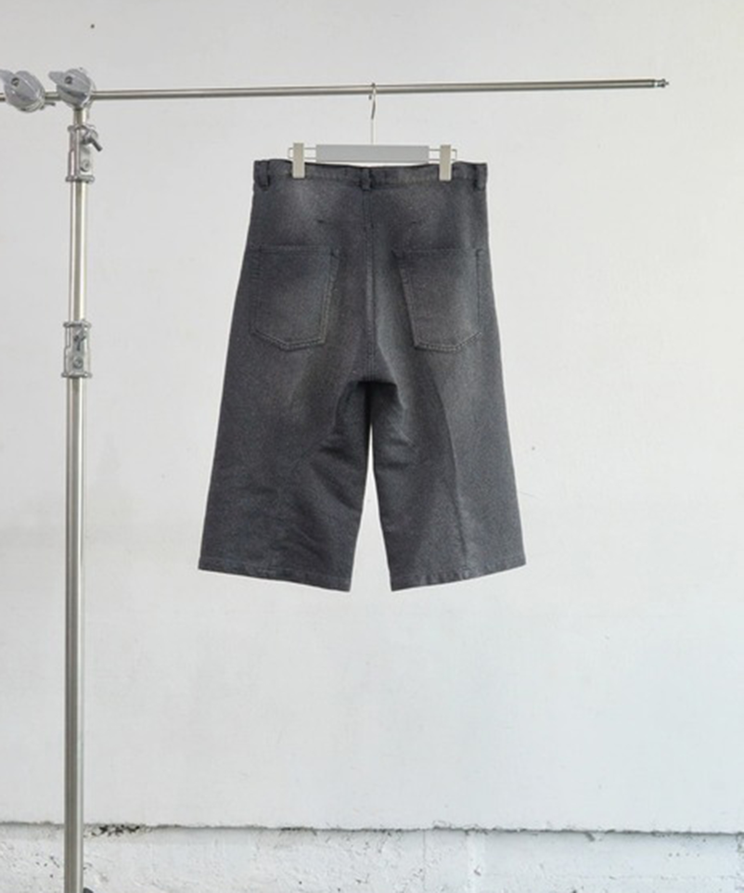 GLITTER TWILL 3D TWISTED JORTS NVRFRGT