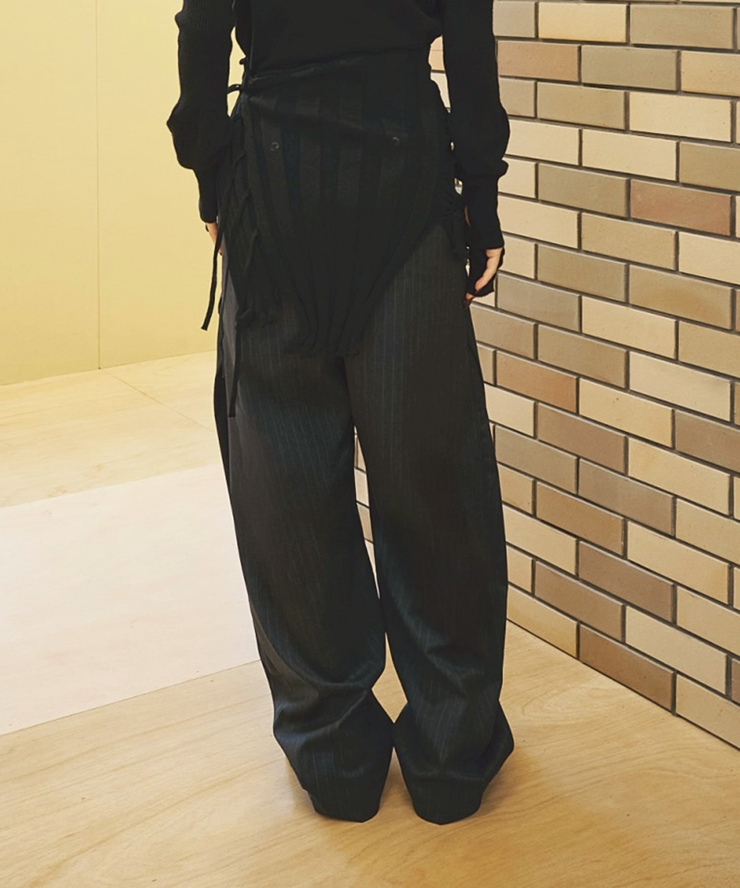 CURVE LEG TROUSERS CONZ