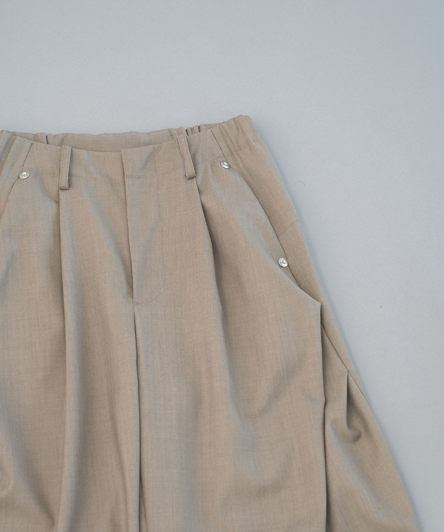 curve leg trousers CONZ