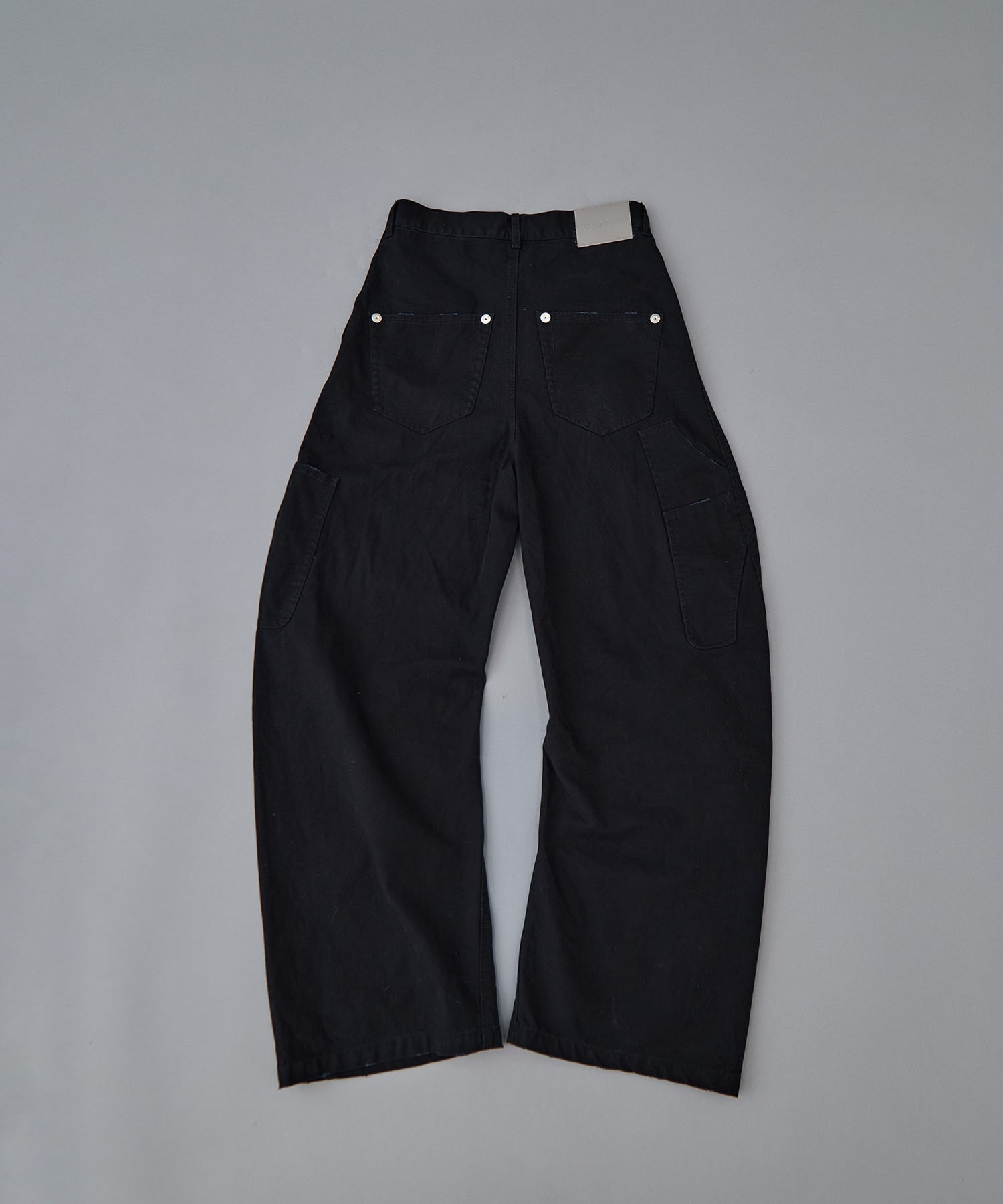 duck double knee curved leg pants CONZ