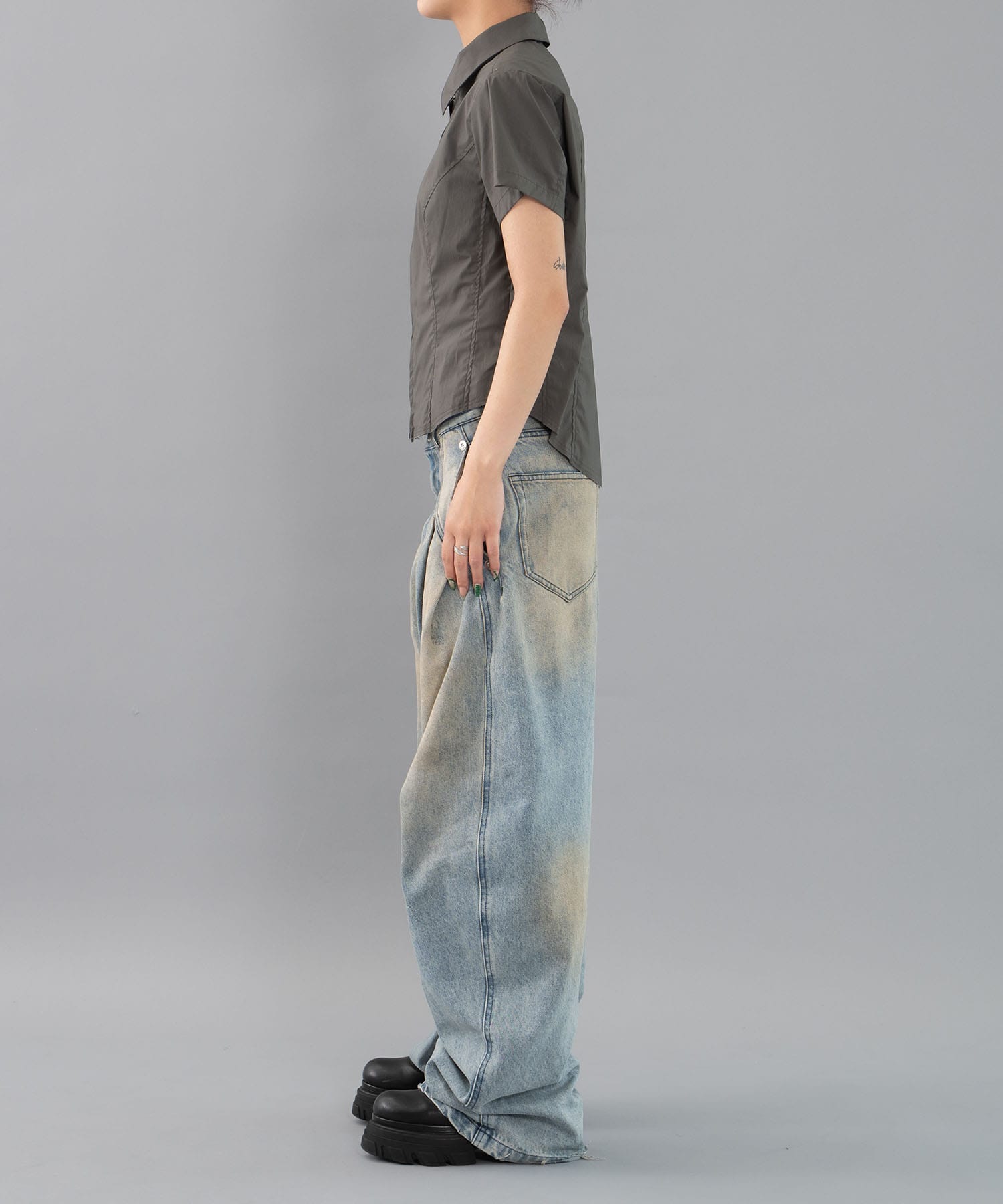 fitted zip up shirt short sleeve CONZ