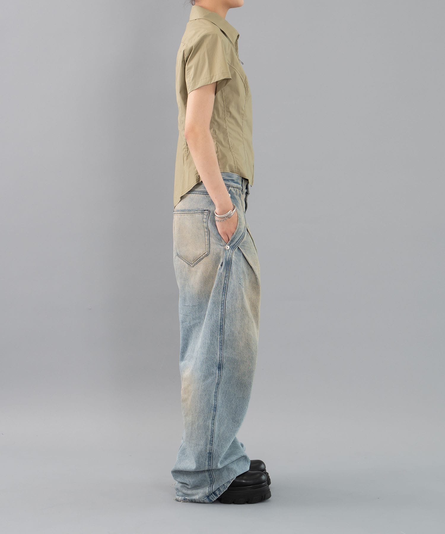 fitted zip up shirt short sleeve CONZ