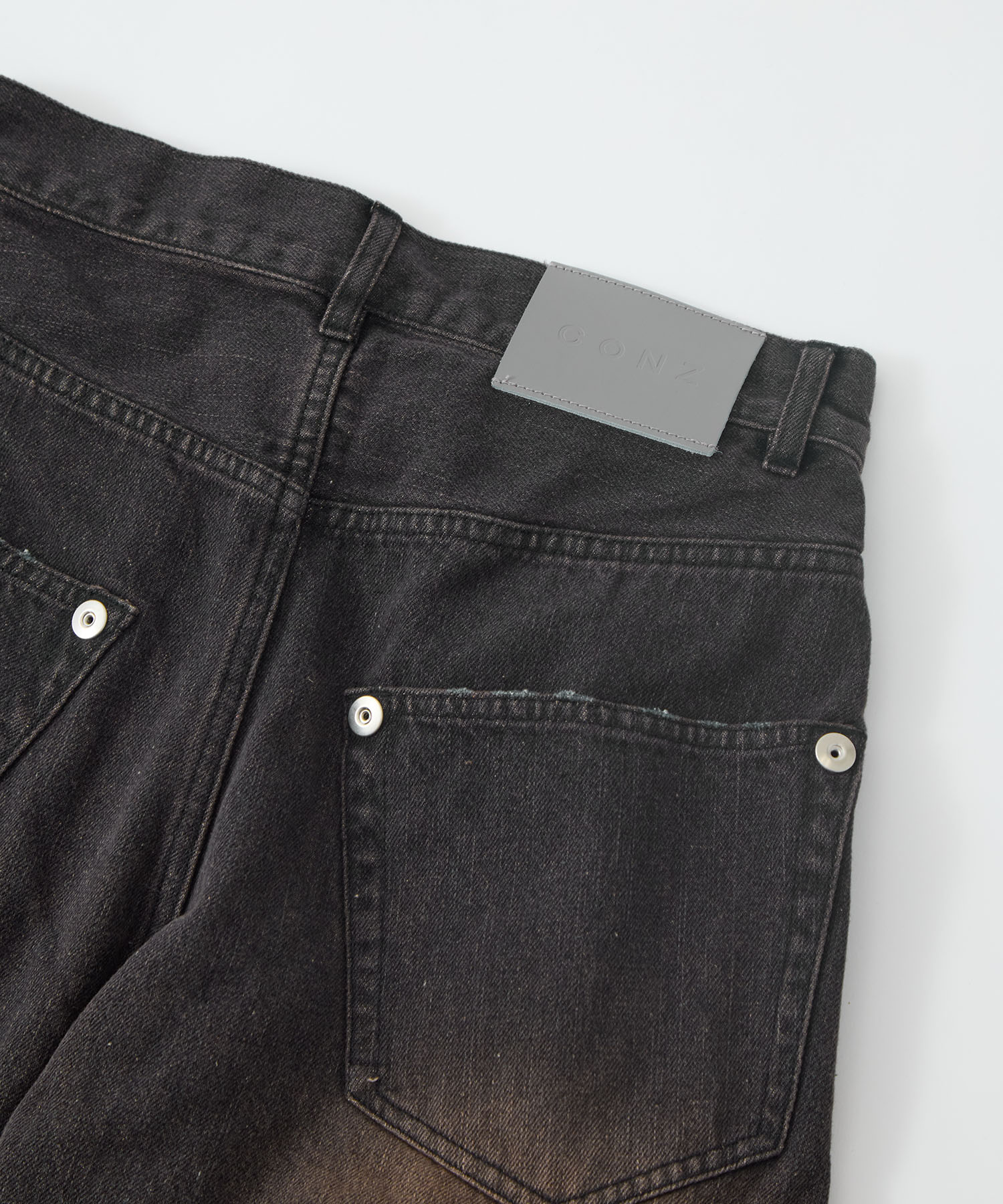 over dye curved denim CONZ