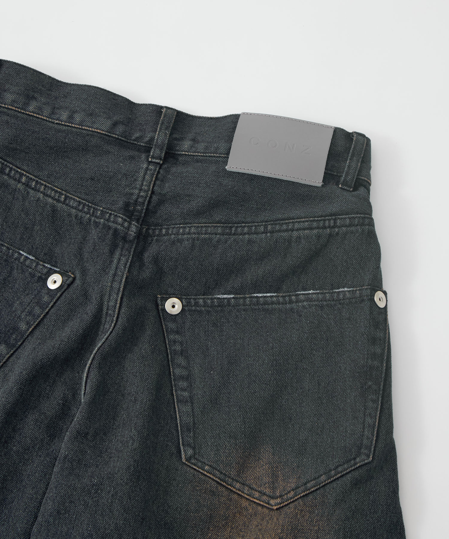 over dye curved denim CONZ