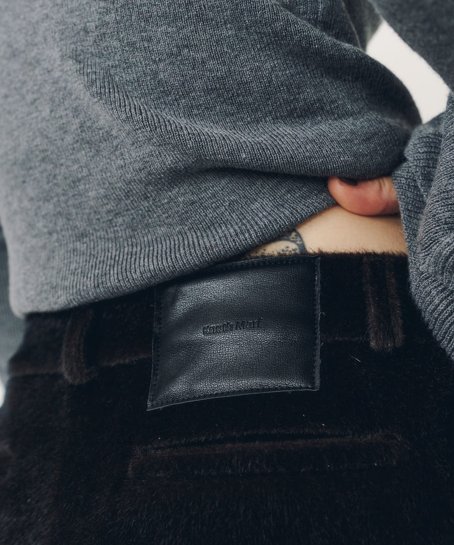 pony-like short pants/darkbrown Knuth Marf