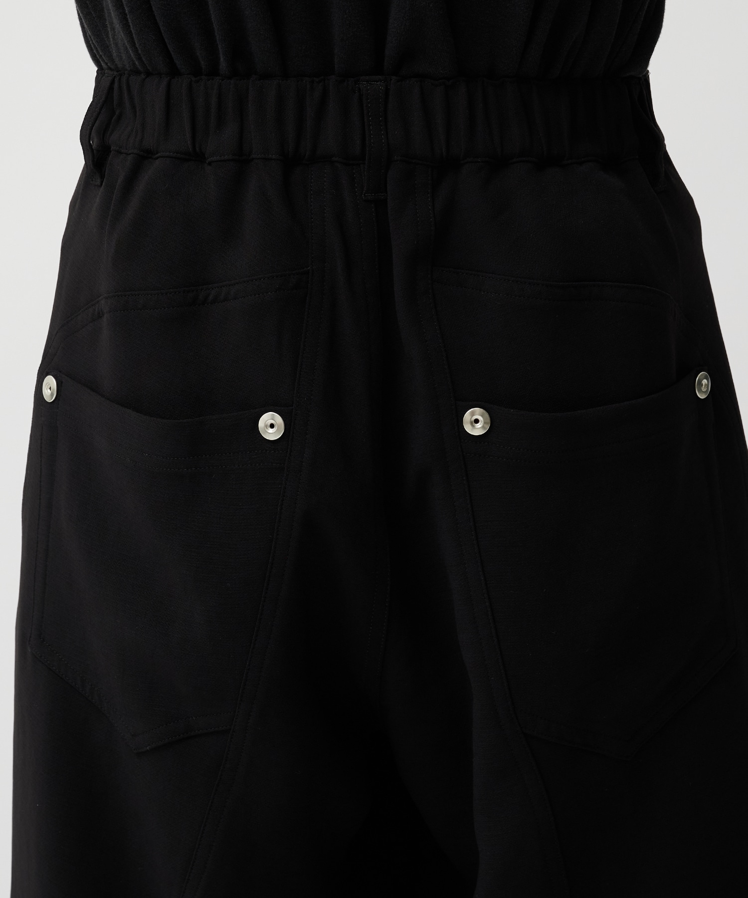 PANEL CUT WIDE SHORTS CONZ
