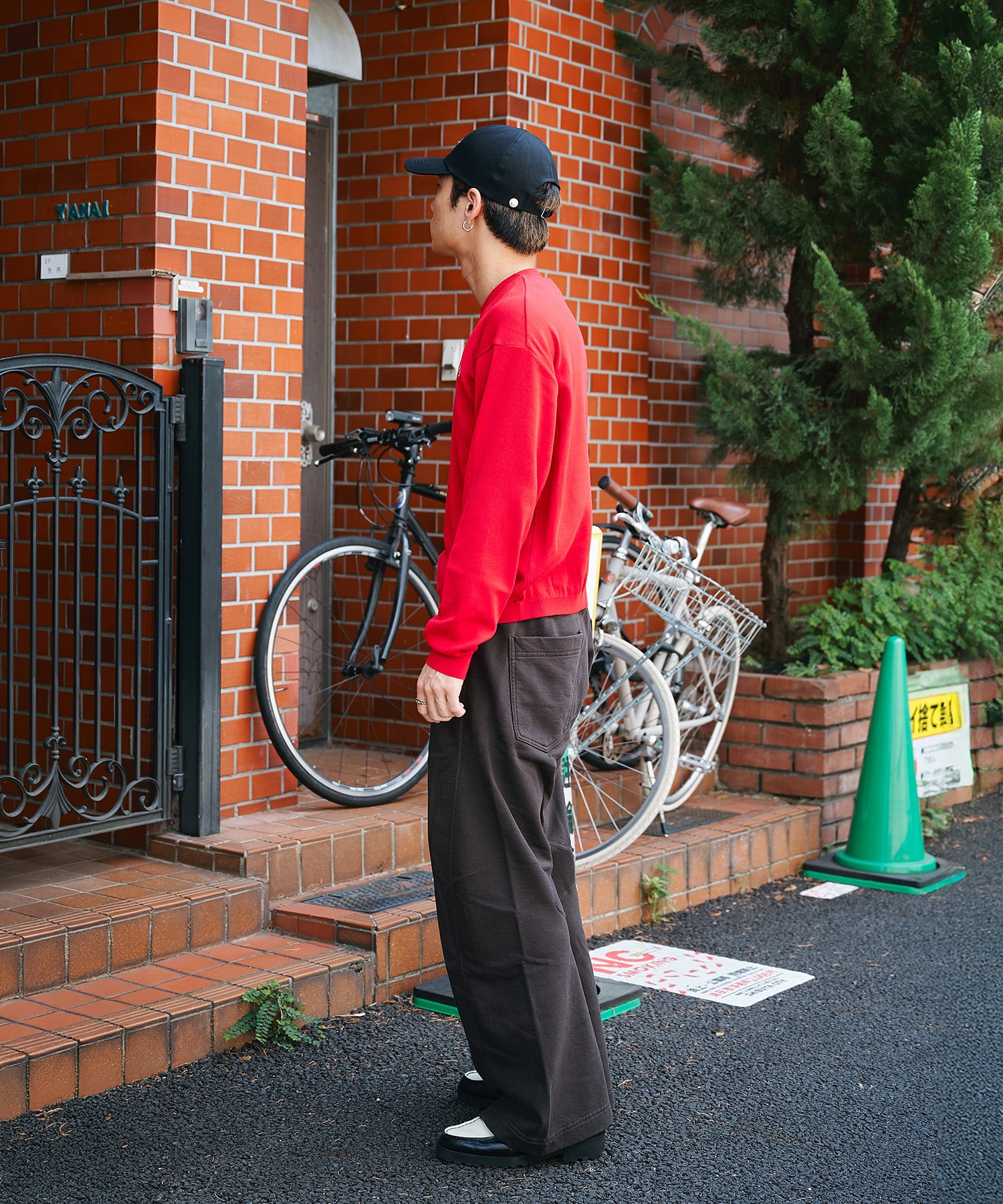 SCRIPT KNIT L/S TEE SimplyComplicated