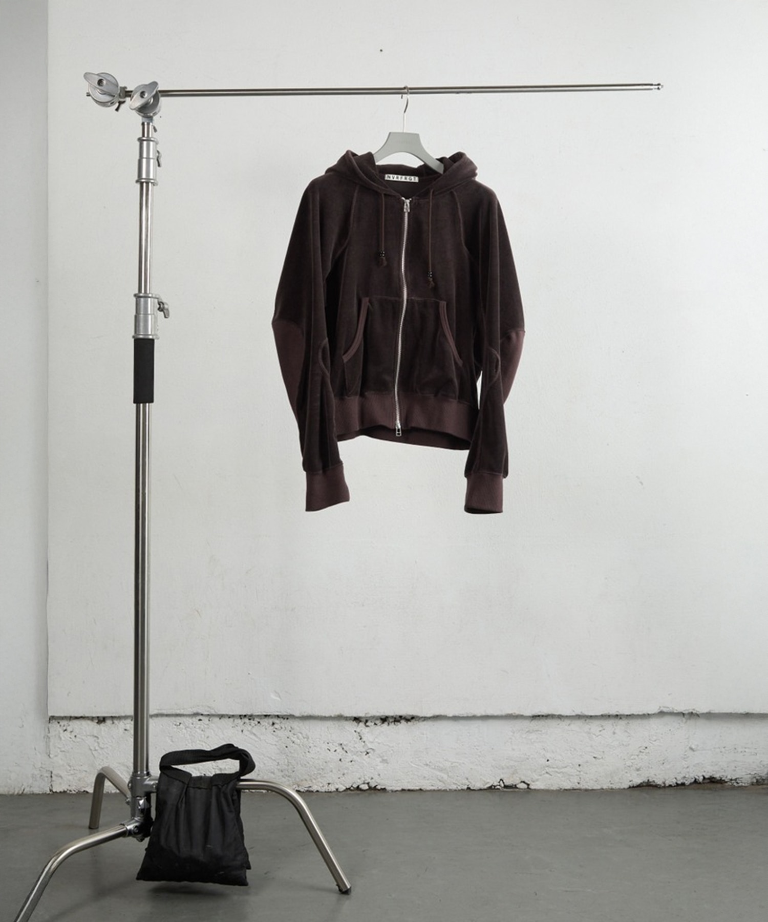 VELOUR ZIP UP HOODIE NVRFRGT