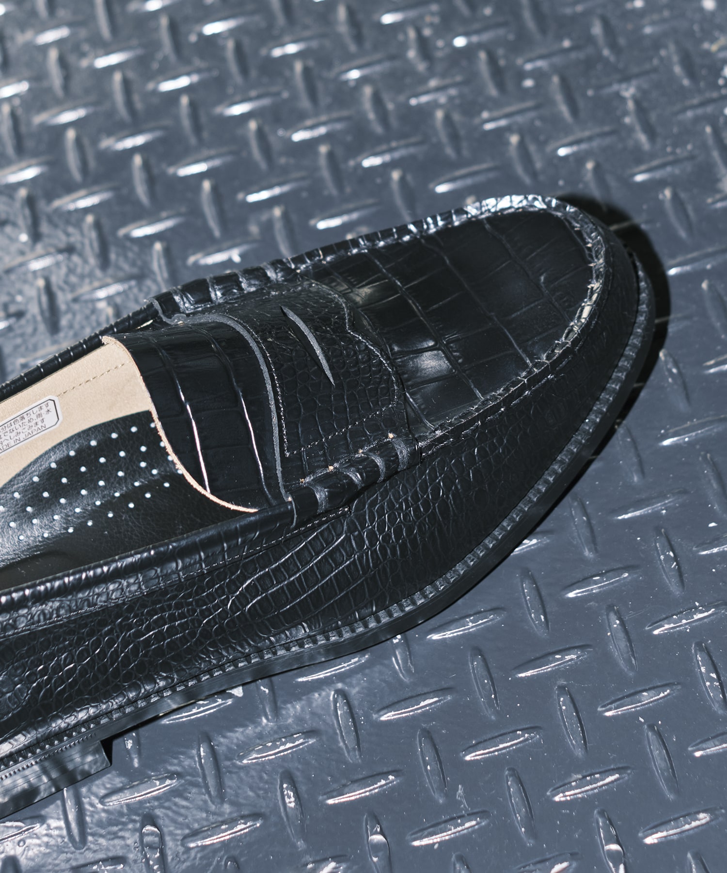 EMBOSSED LOAFERS BLACK CROCODILE COMBI The Kenford FINESHOES
