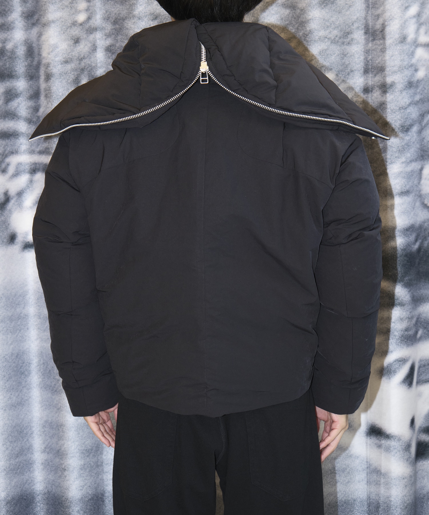 HOODED PUFFER JACKET NVRFRGT