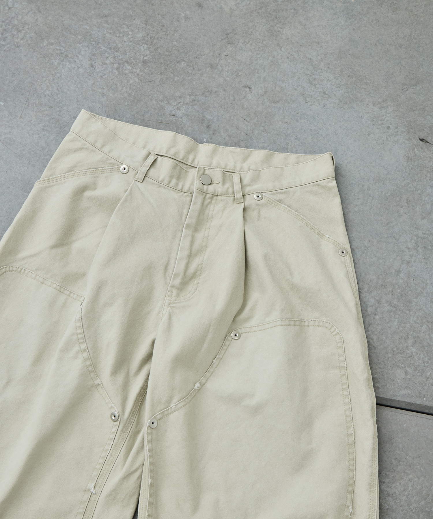 BASICKS×duck double knee curve leg shorts CONZ