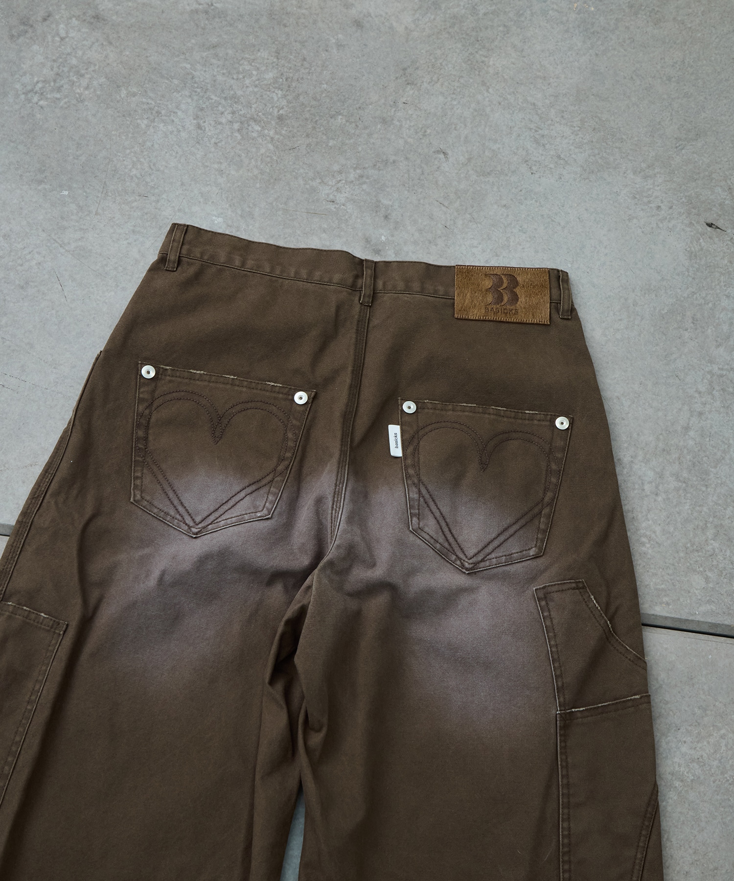 BASICKS×duck double knee curve leg shorts CONZ