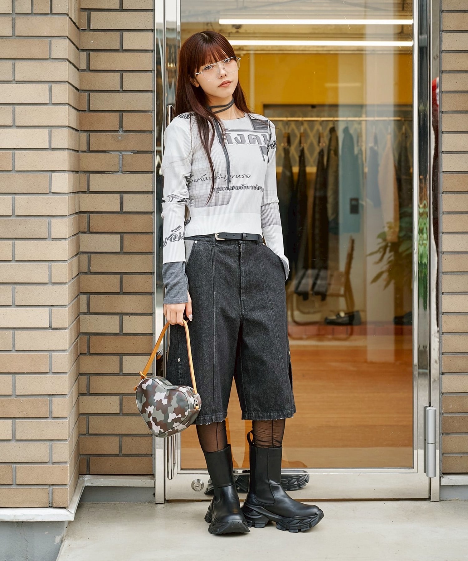 別注 GRAPHIC TINY TOP kotohayokozawa