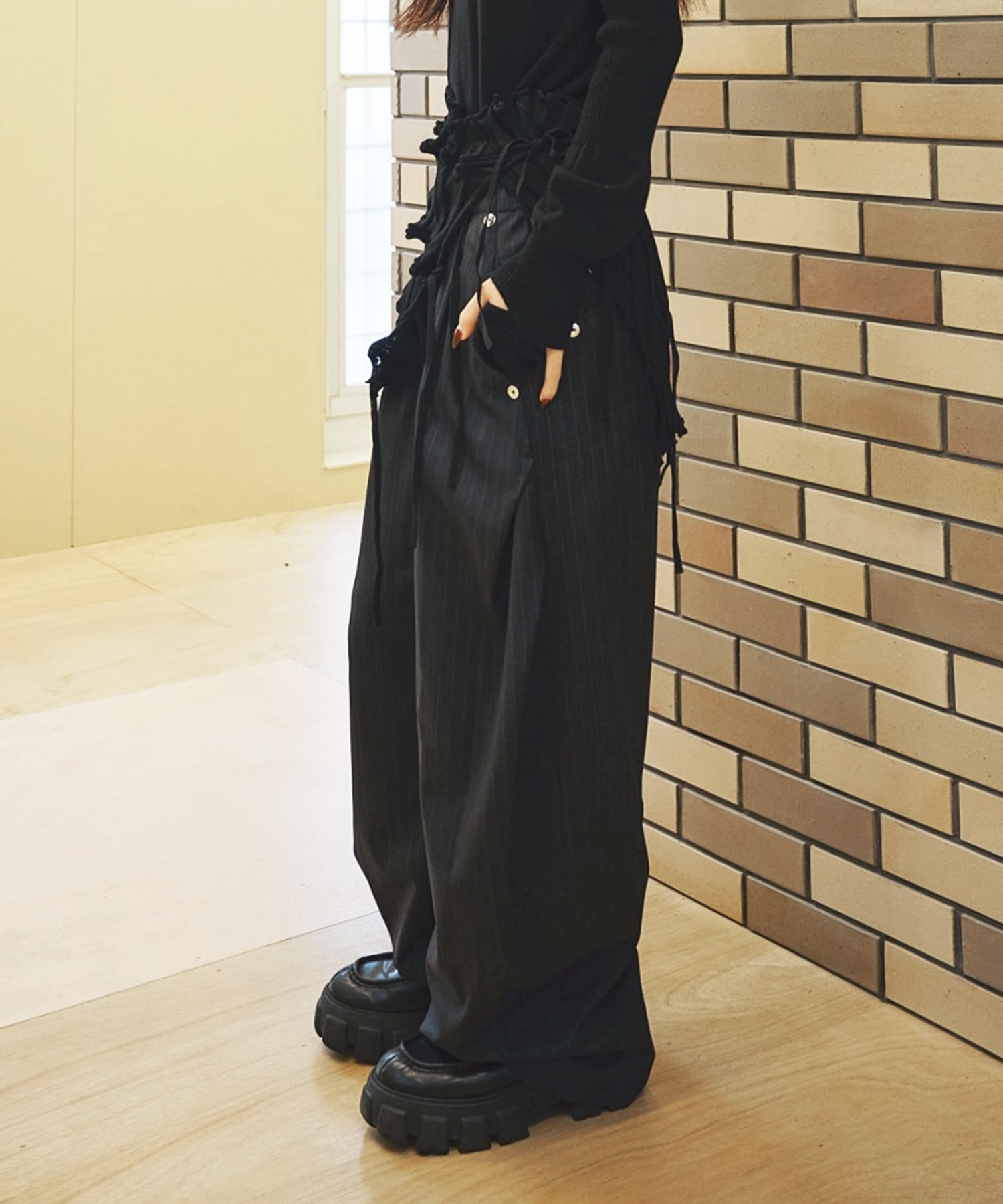 CURVE LEG TROUSERS CONZ