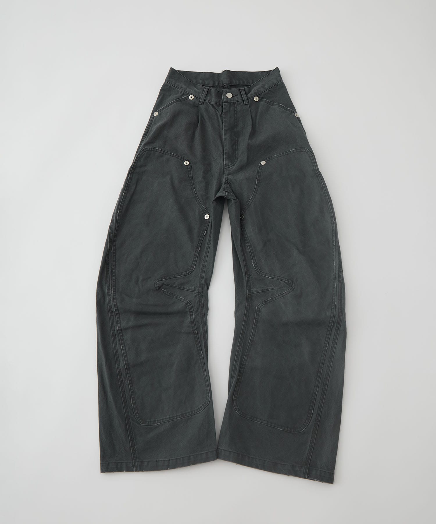 duck double knee curved leg pants CONZ
