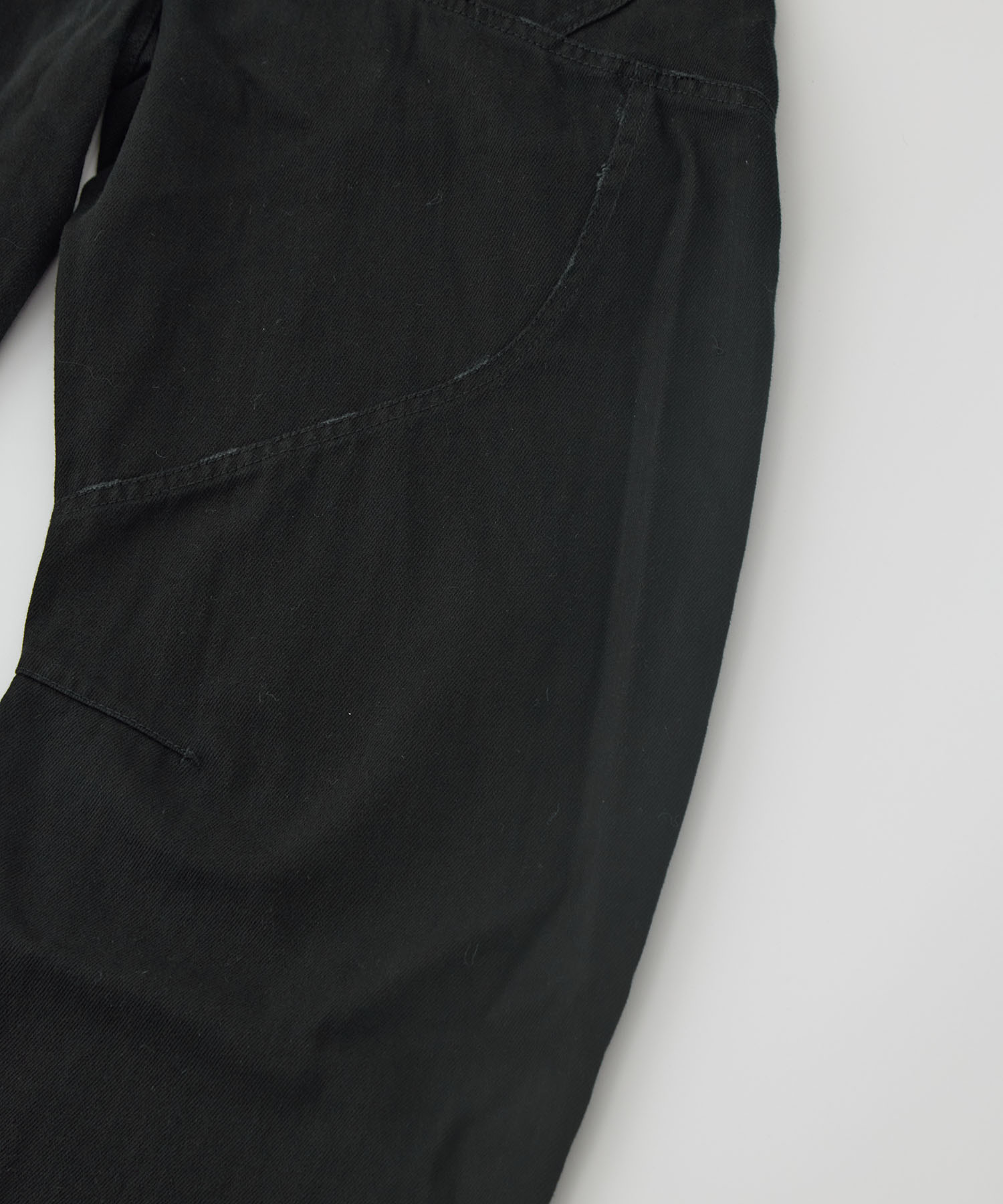 paint curved jeans CONZ