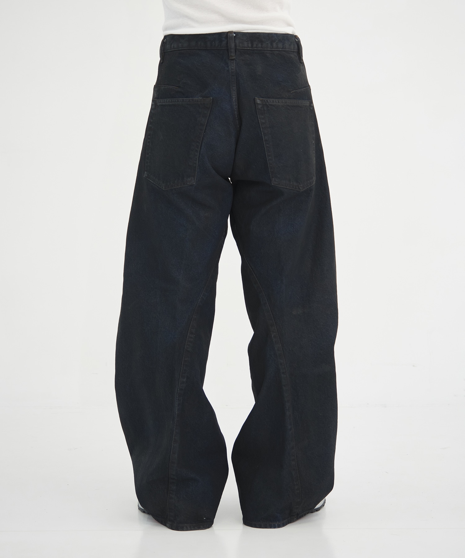 別注　COATING 3D TWISTED WIDE LEG JEANS NVRFRGT
