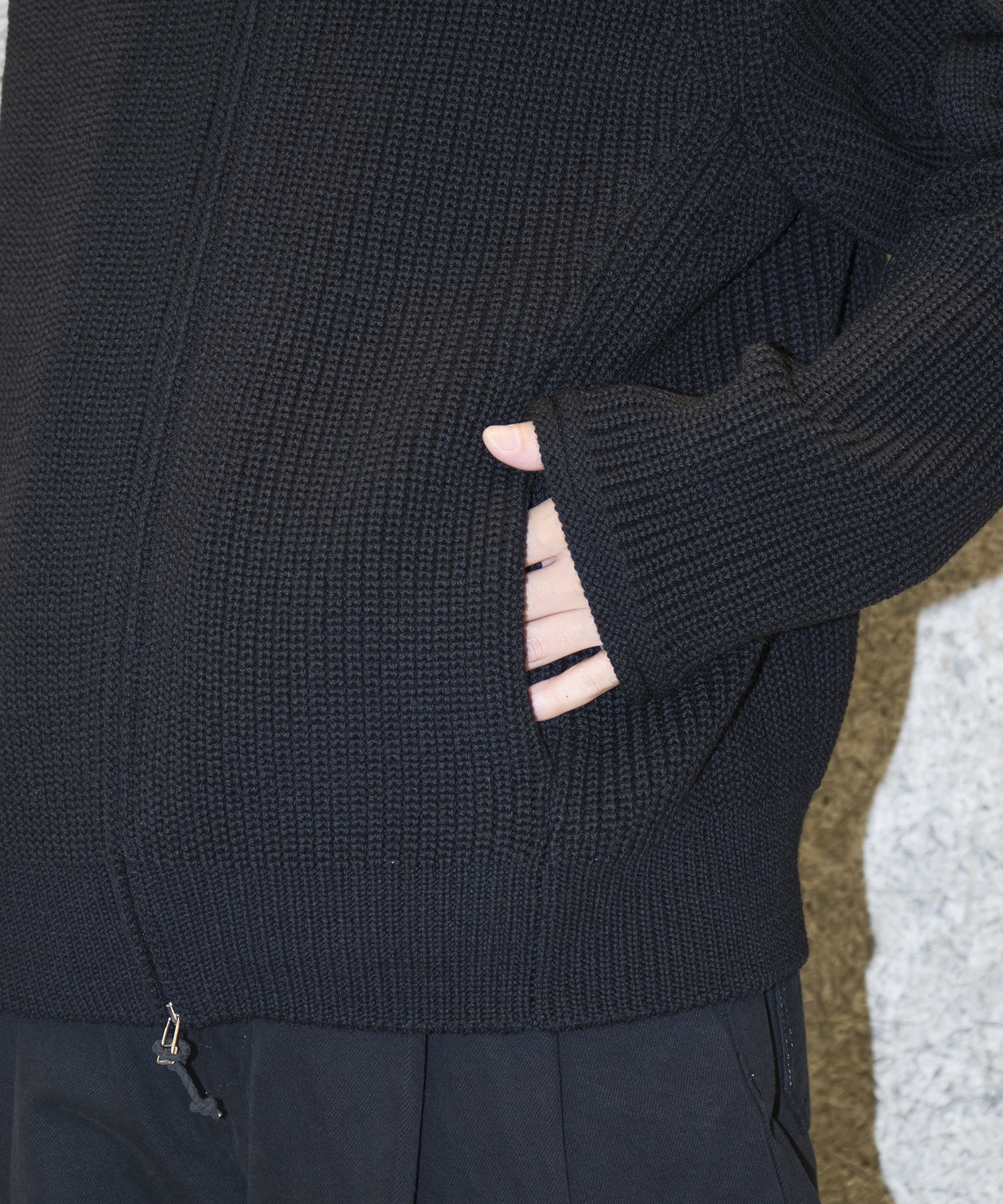 Bomber Rib Sweater soe