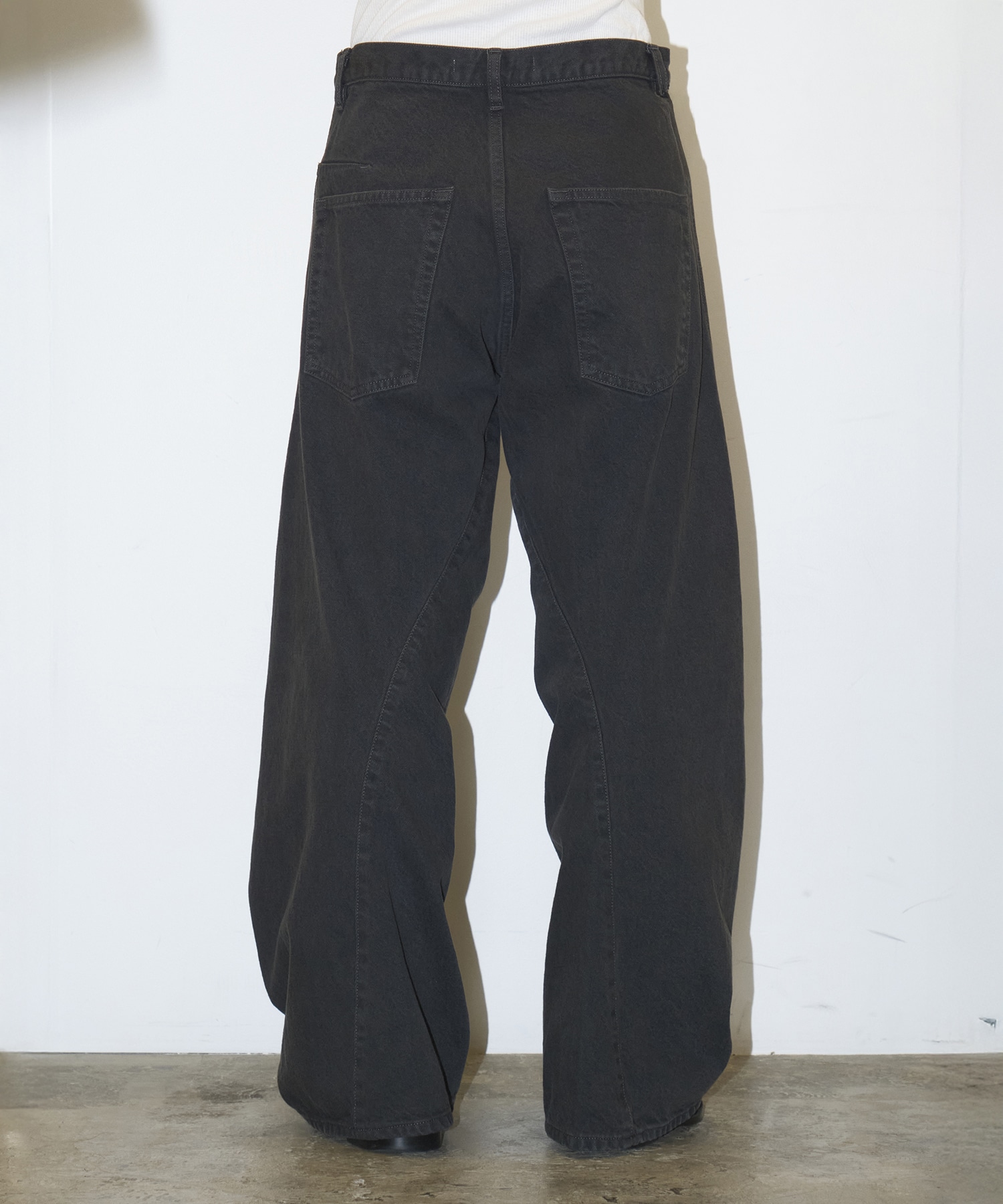 3D TWISTED WIDE LEG JEANS NVRFRGT
