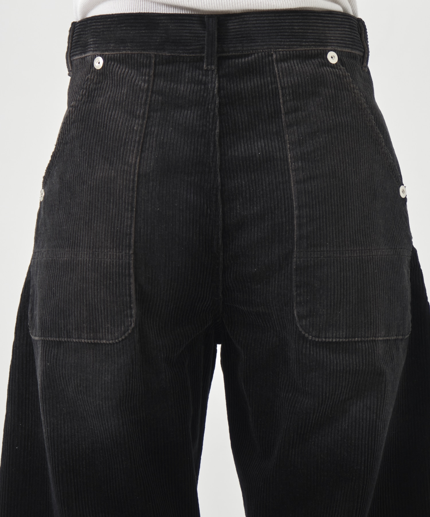 CORDUROY CURVED LEG PANTS CONZ