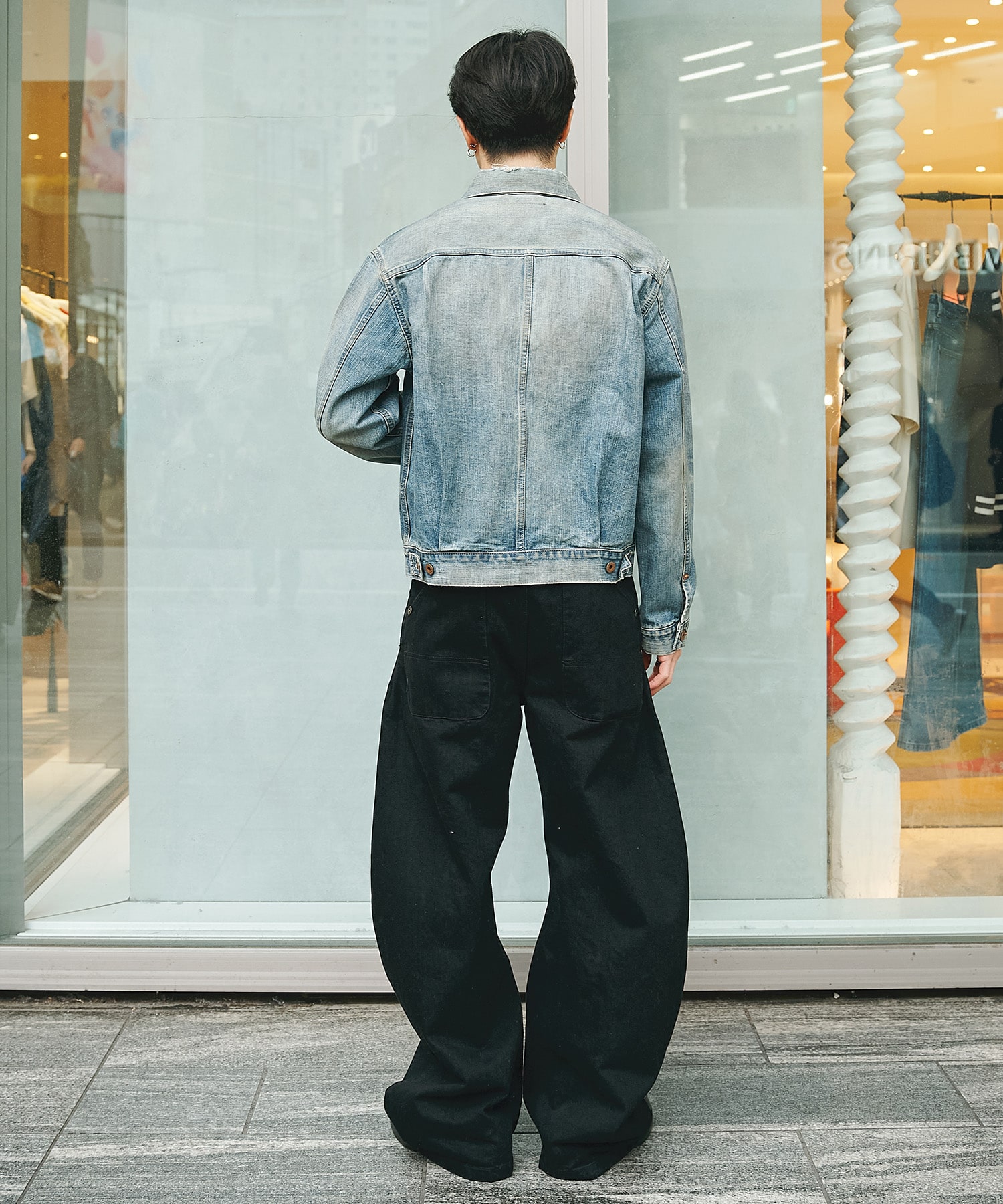 DISTRESED MODERN DENIM JACKET SUGARHILL