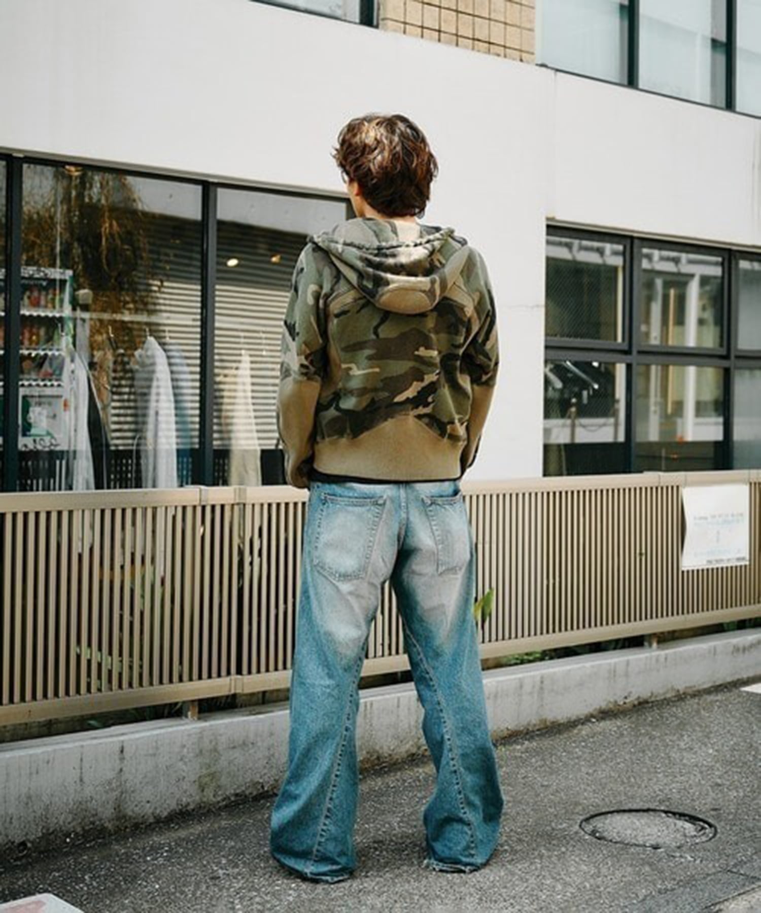 3D TWISTED WIDE LEG JEANS NVRFRGT