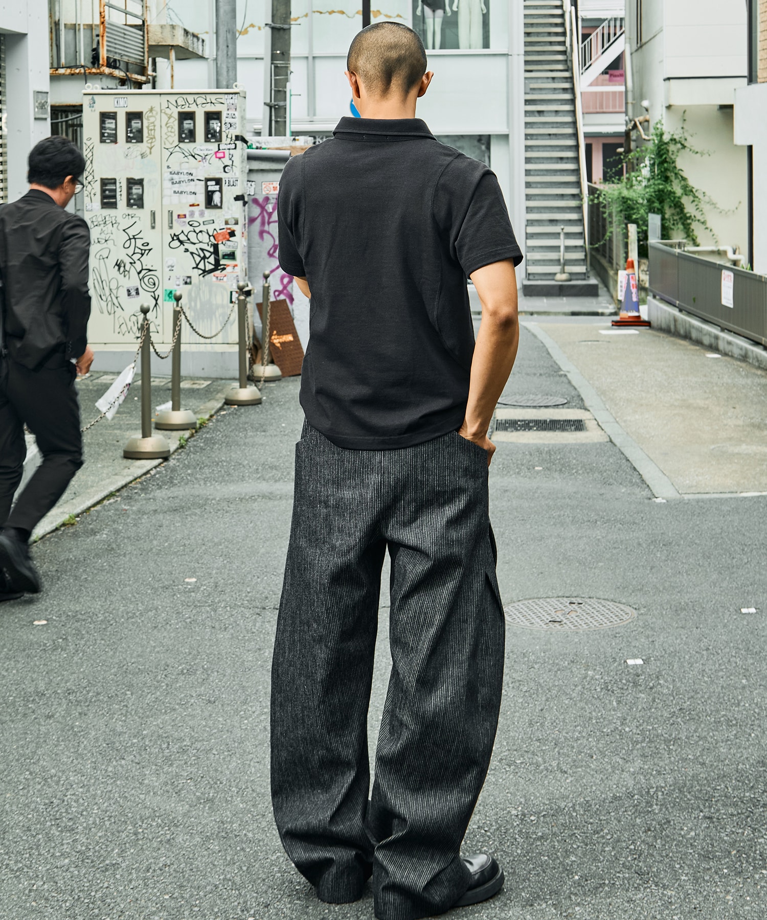 curve leg trousers pique denim CONZ