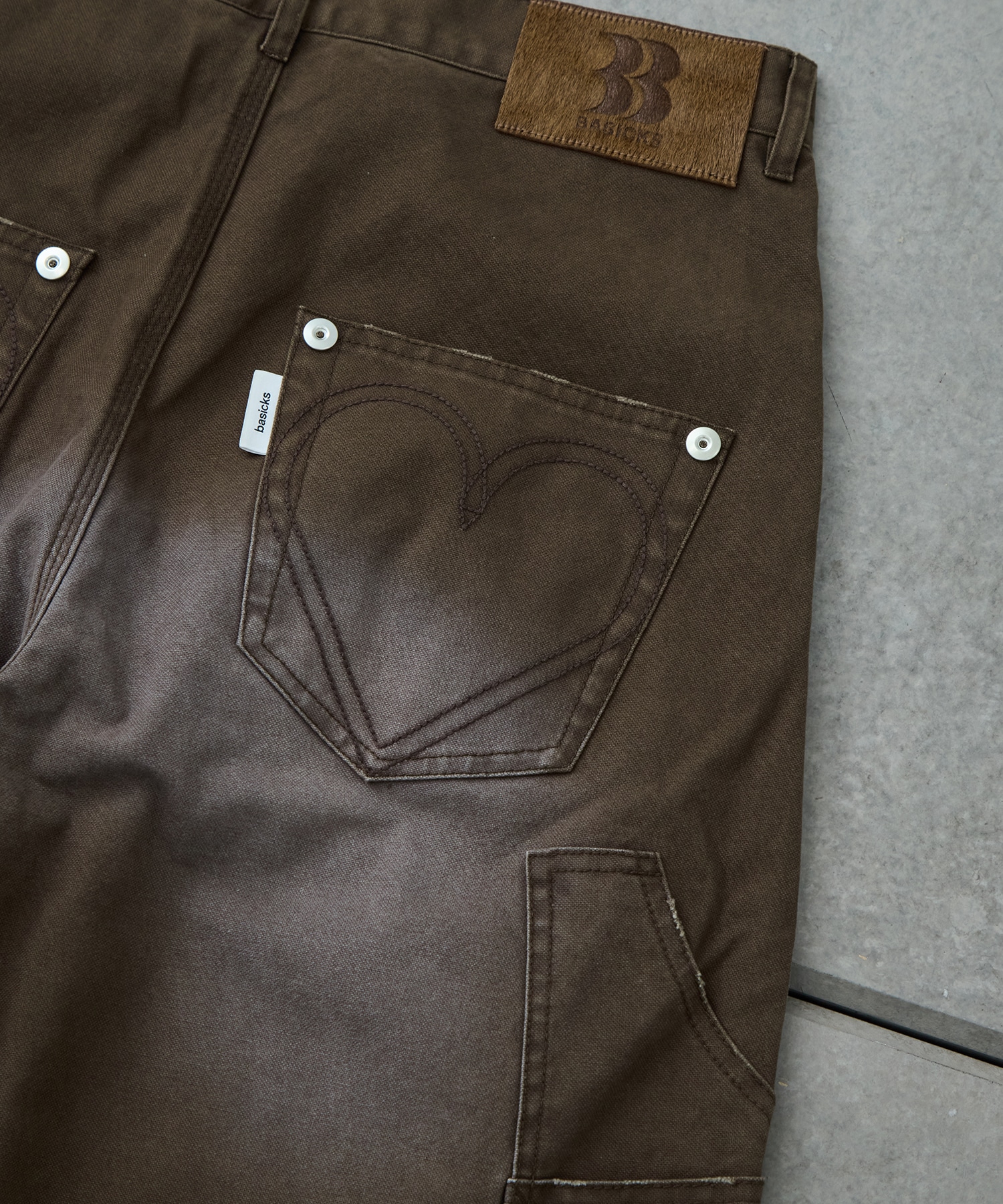 BASICKS×duck double knee curve leg shorts CONZ